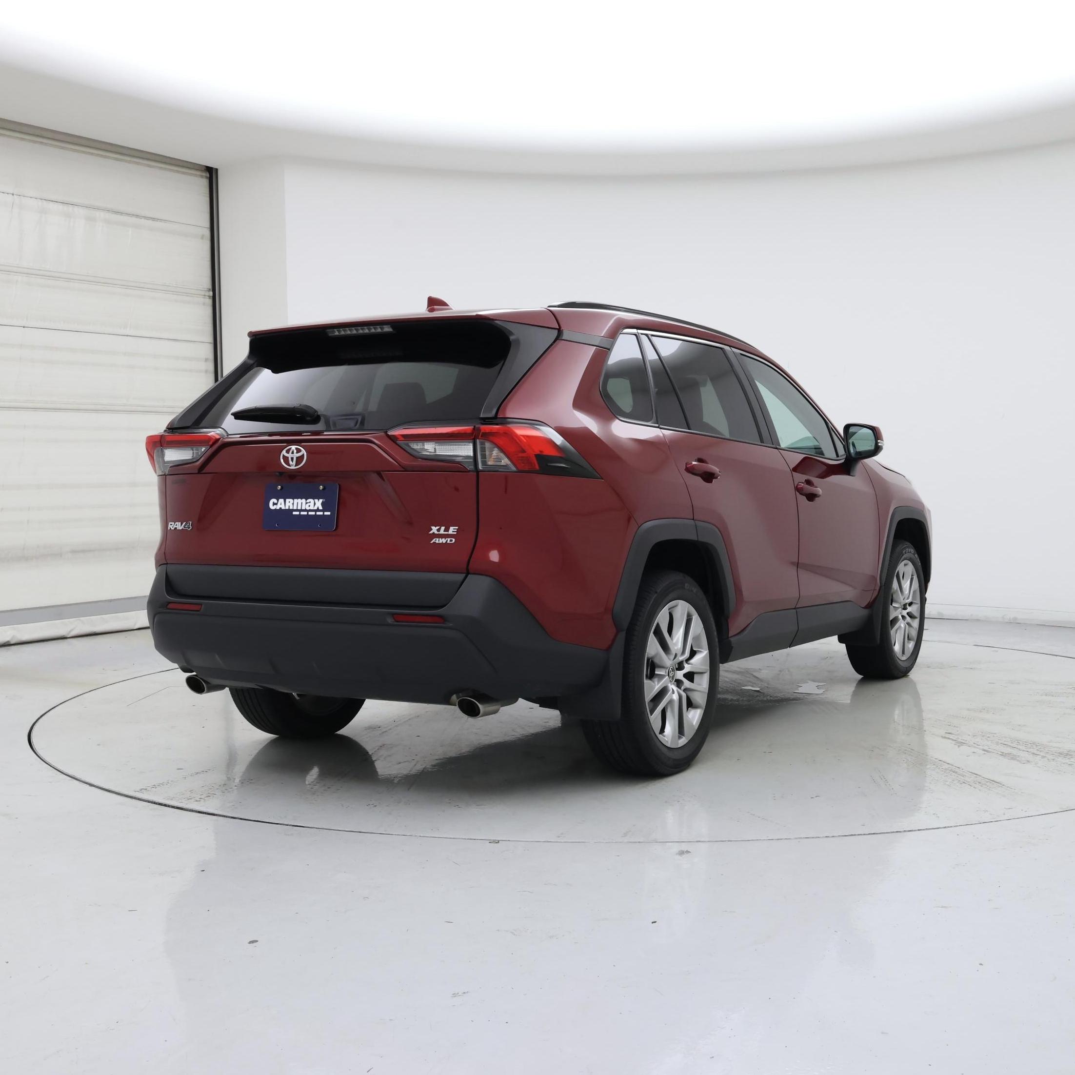 Thumbnail: 2024 Toyota RAV4 - 8