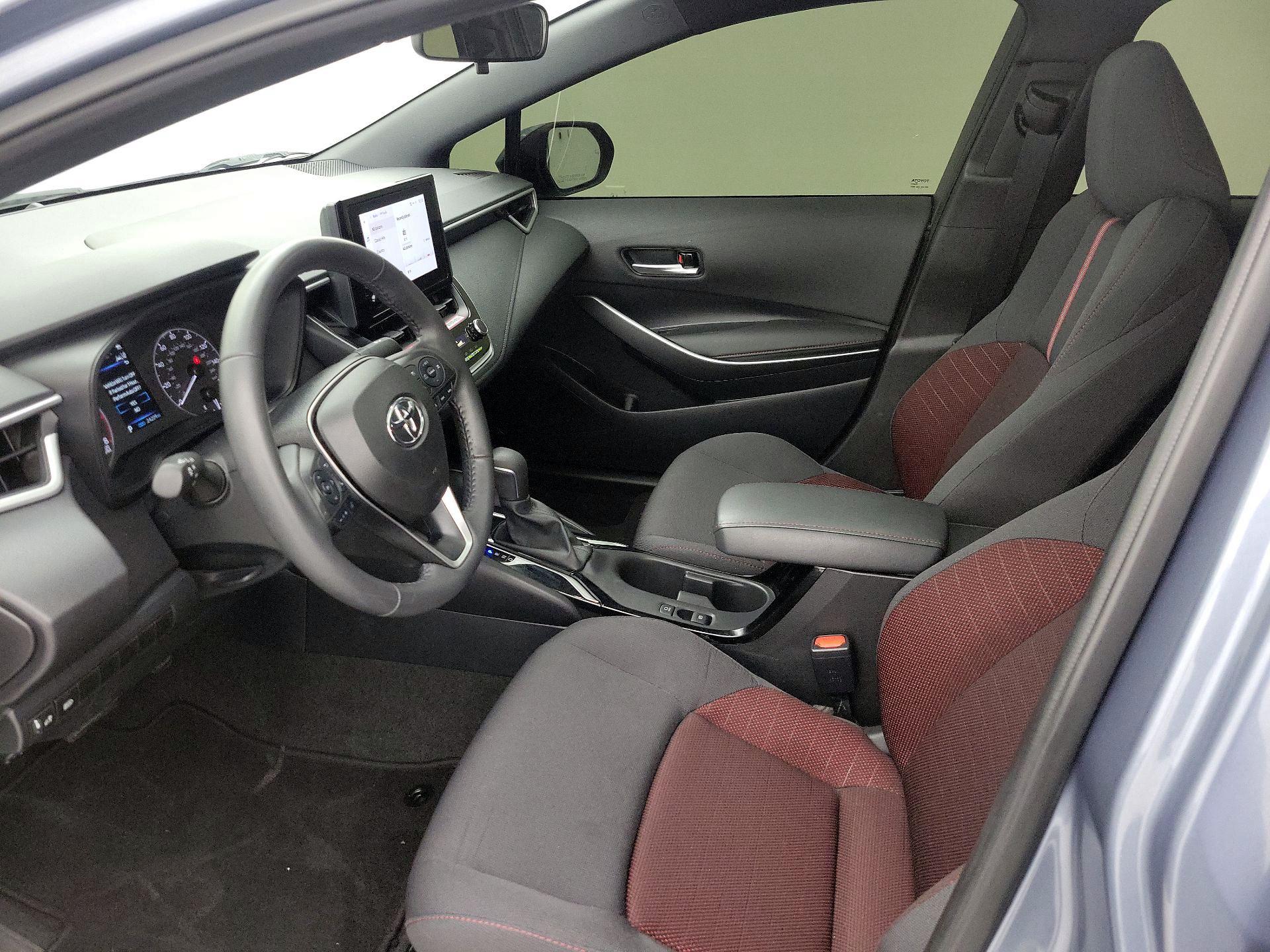 Thumbnail: 2024 Toyota Corolla - 11