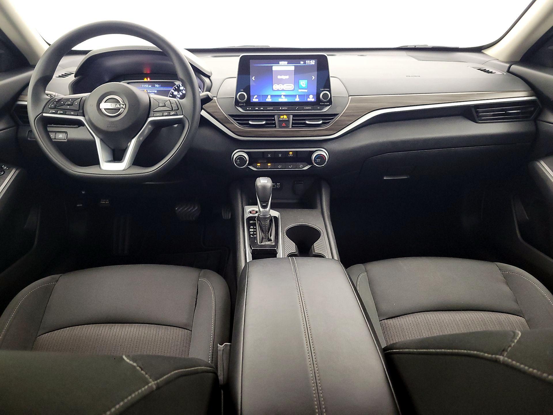 Thumbnail: 2025 Nissan Altima - 9