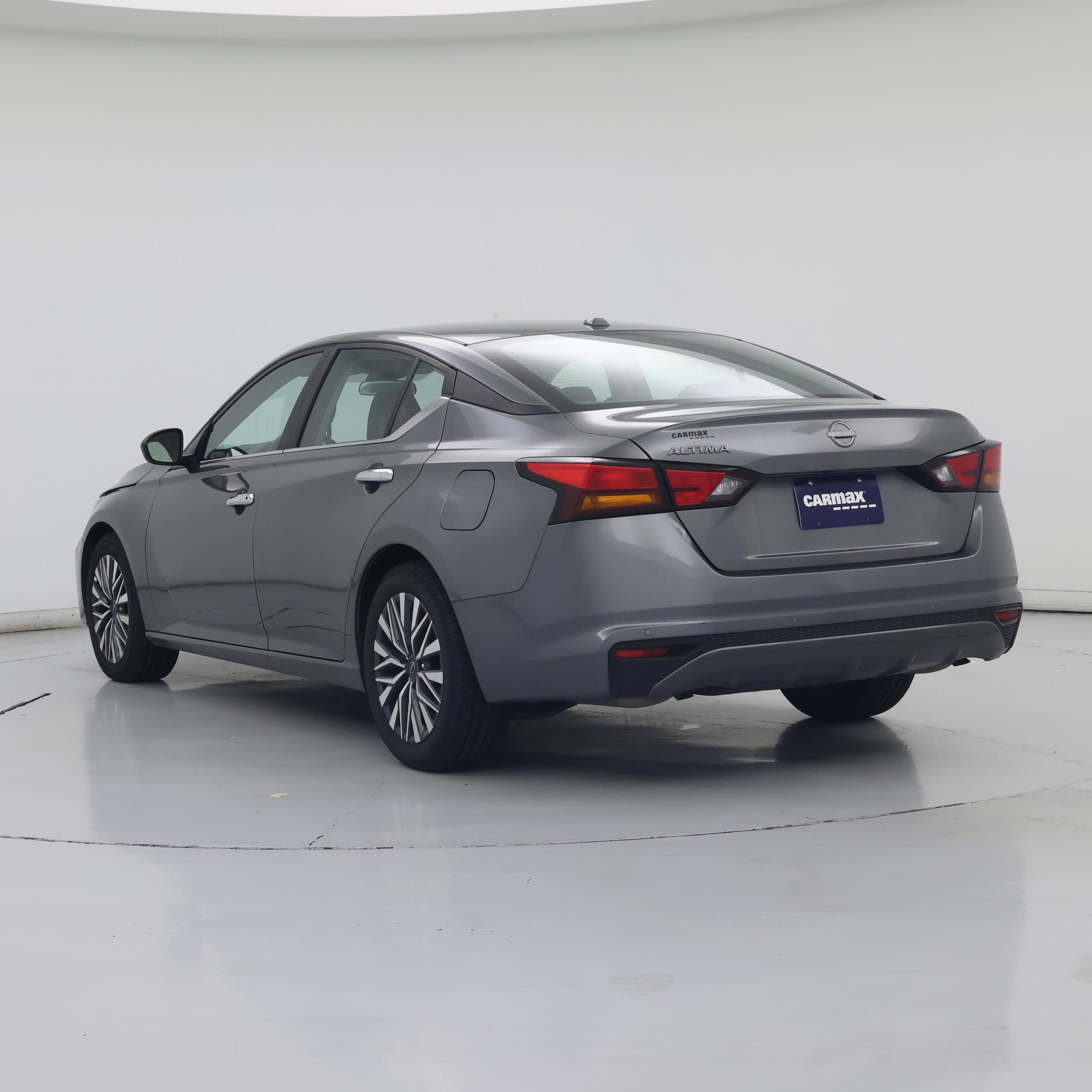 Thumbnail: 2025 Nissan Altima - 2