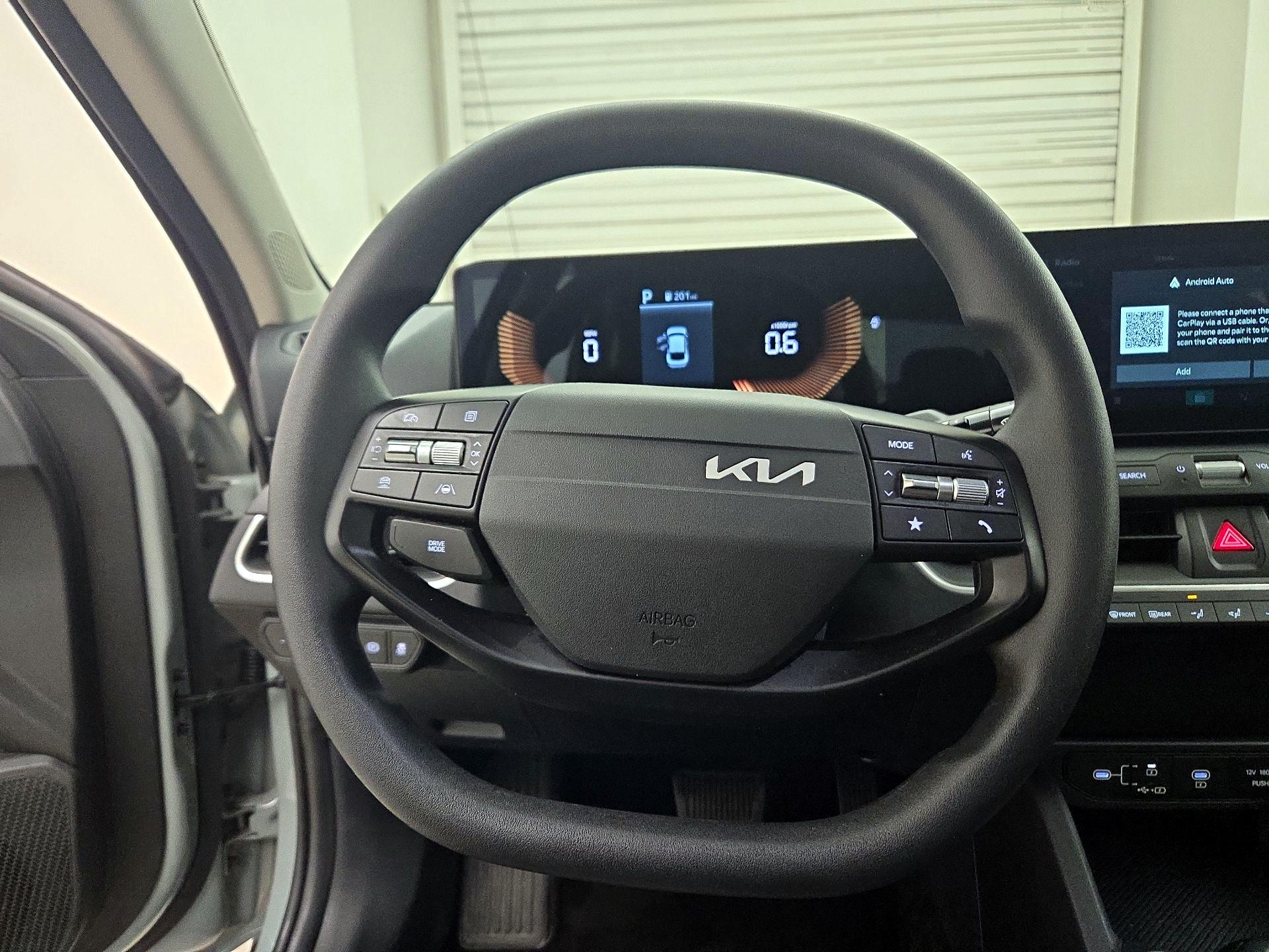 Thumbnail: 2025 Kia K4 - 10