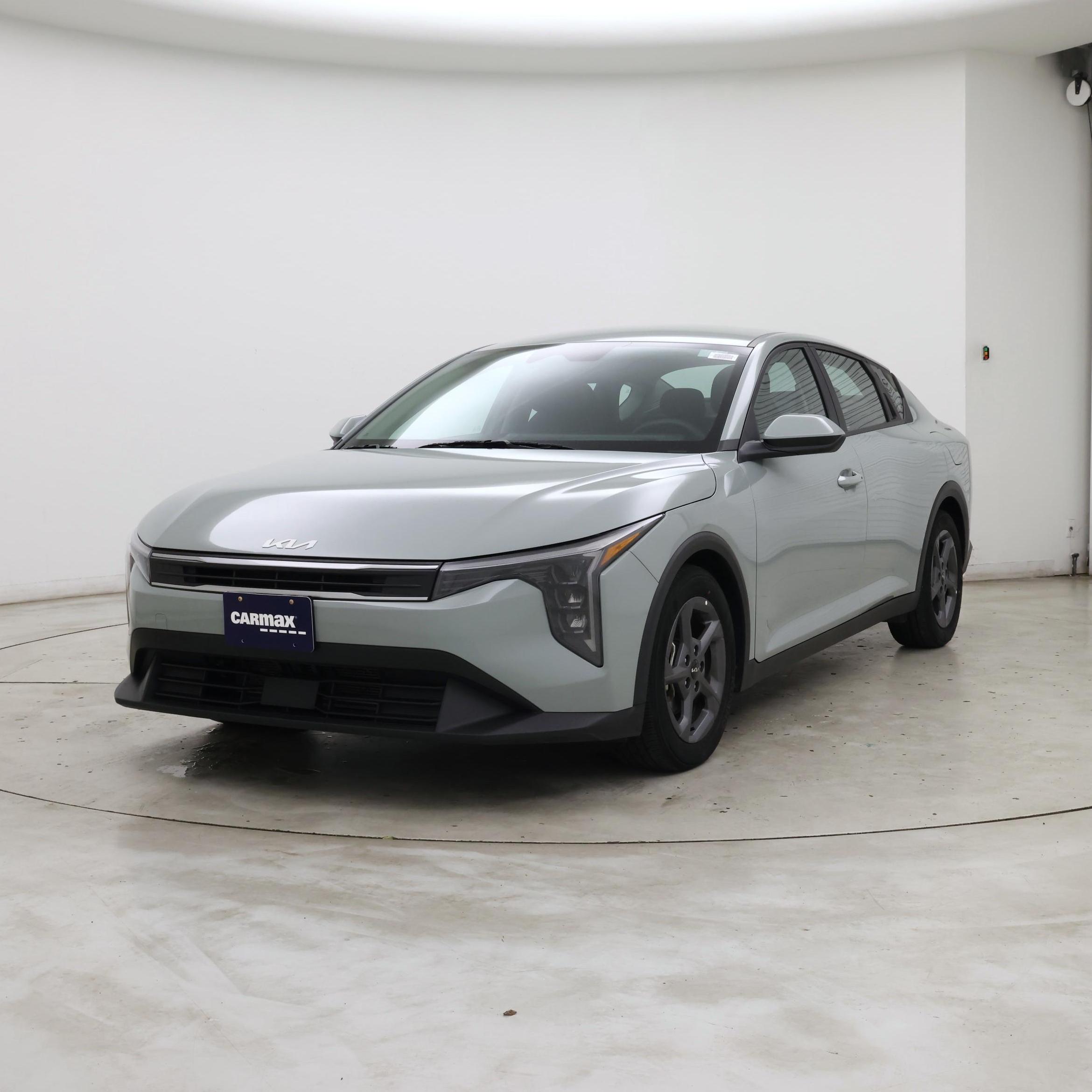 Thumbnail: 2025 Kia K4 - 4