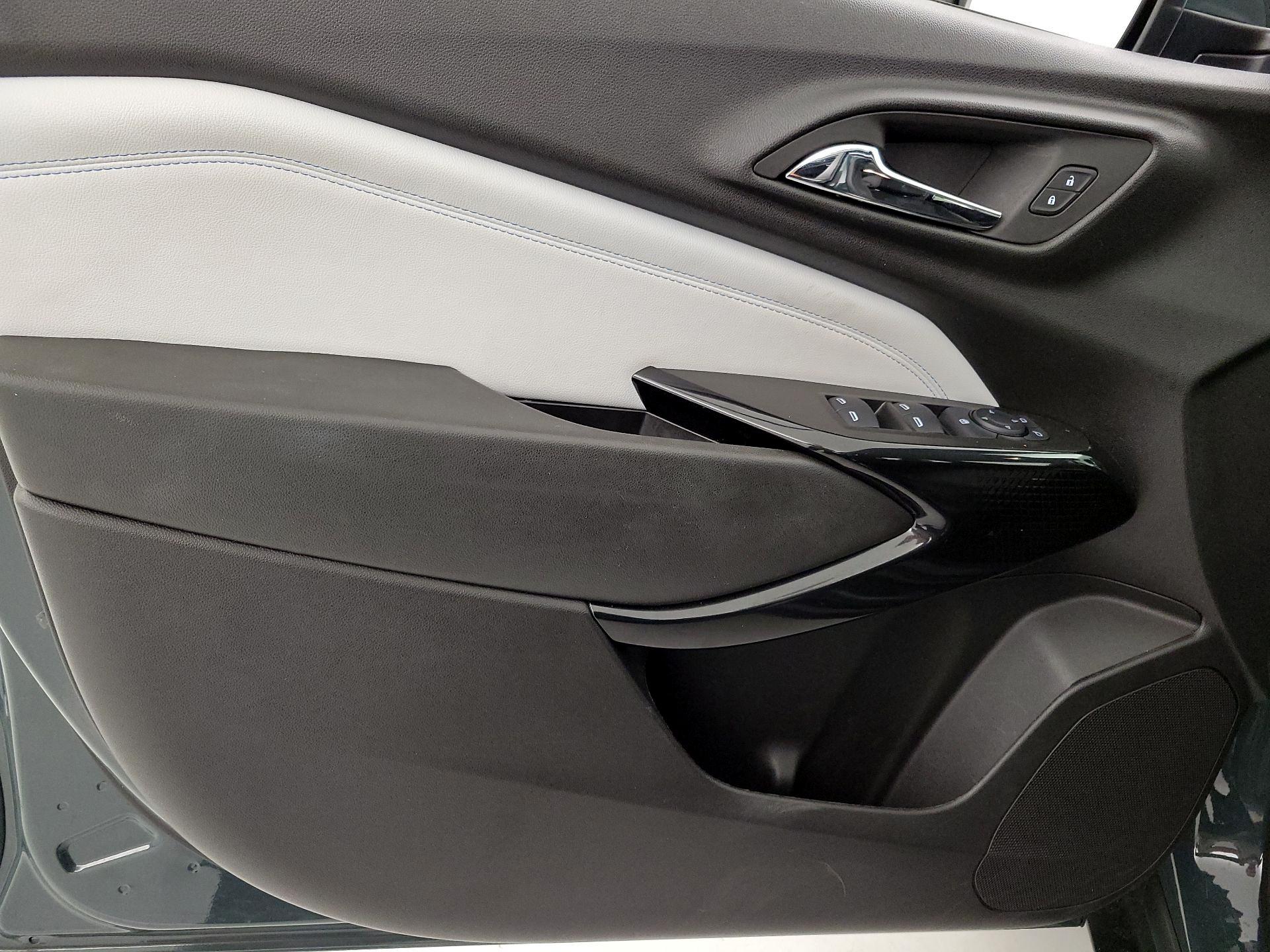Thumbnail: 2025 Chevrolet Trax - 12