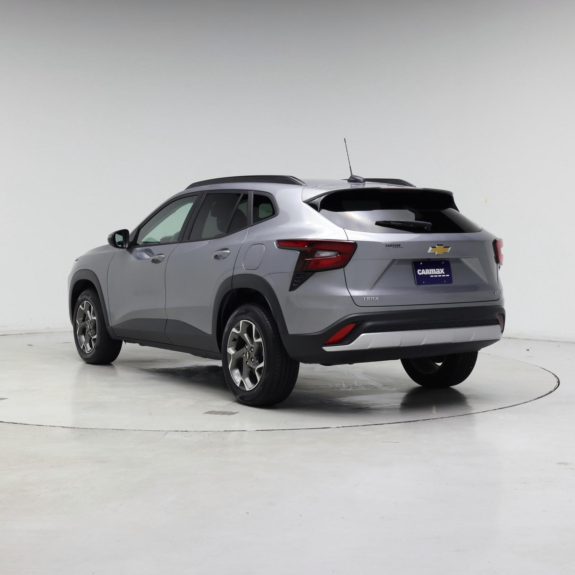 Thumbnail: 2025 Chevrolet Trax - 2