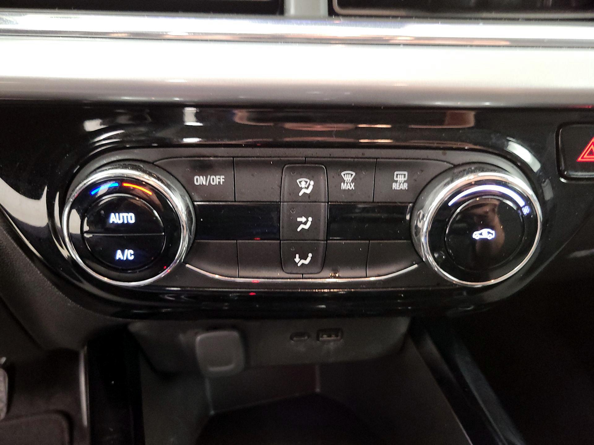 Thumbnail: 2025 Chevrolet Trax - 16
