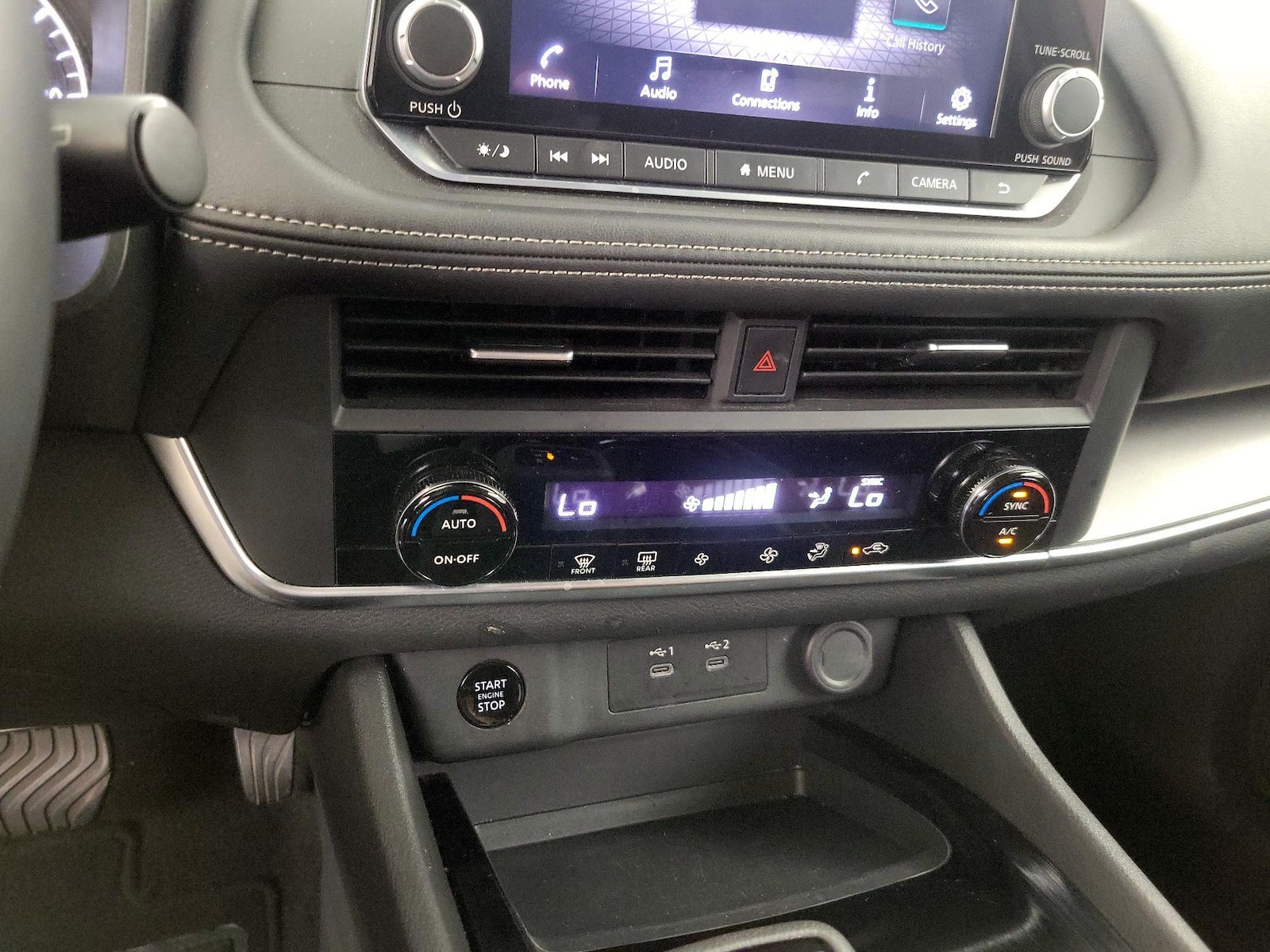 2025 Nissan Rogue SV - Photo 15