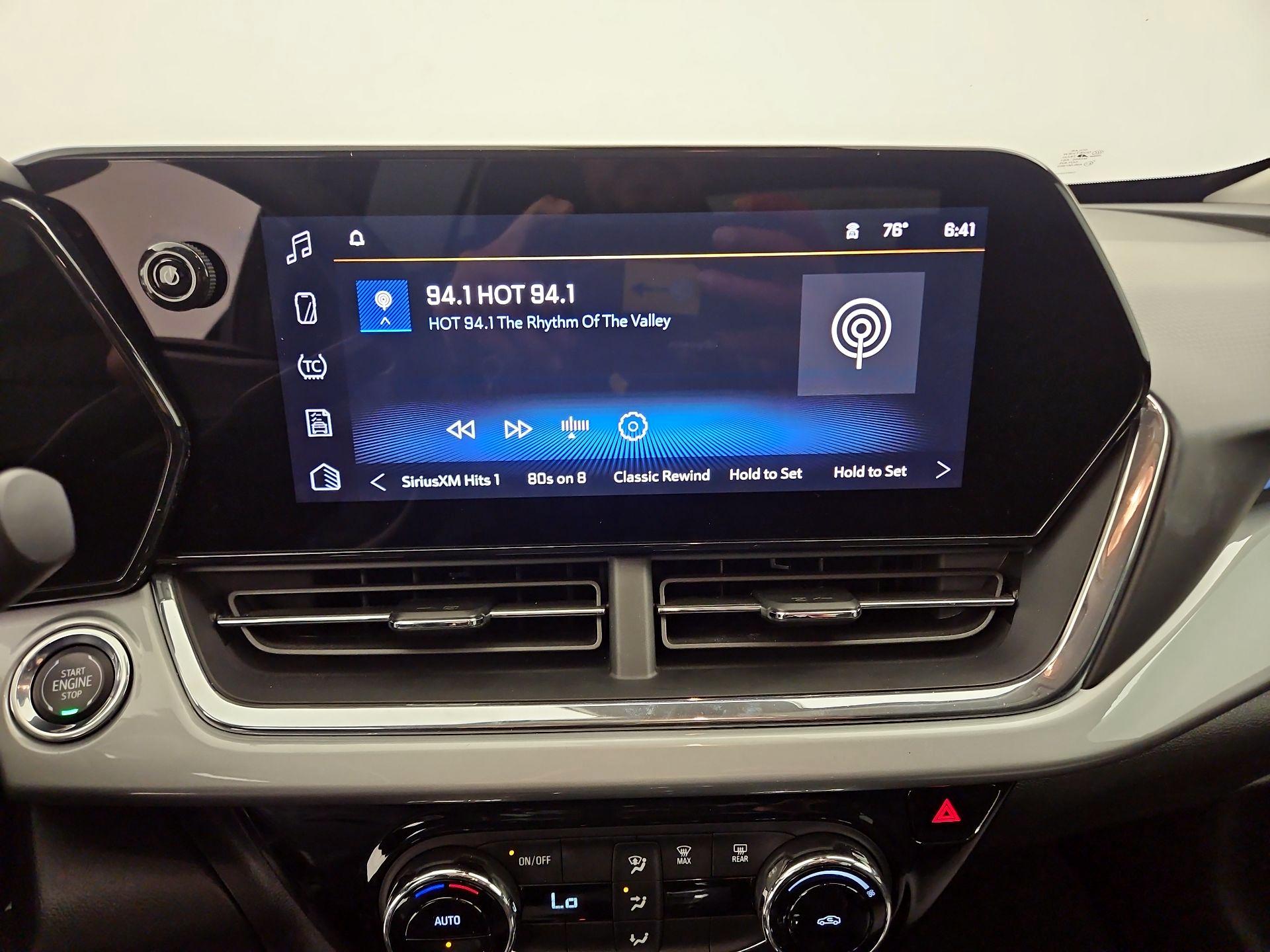 Thumbnail: 2025 Chevrolet Trax - 15