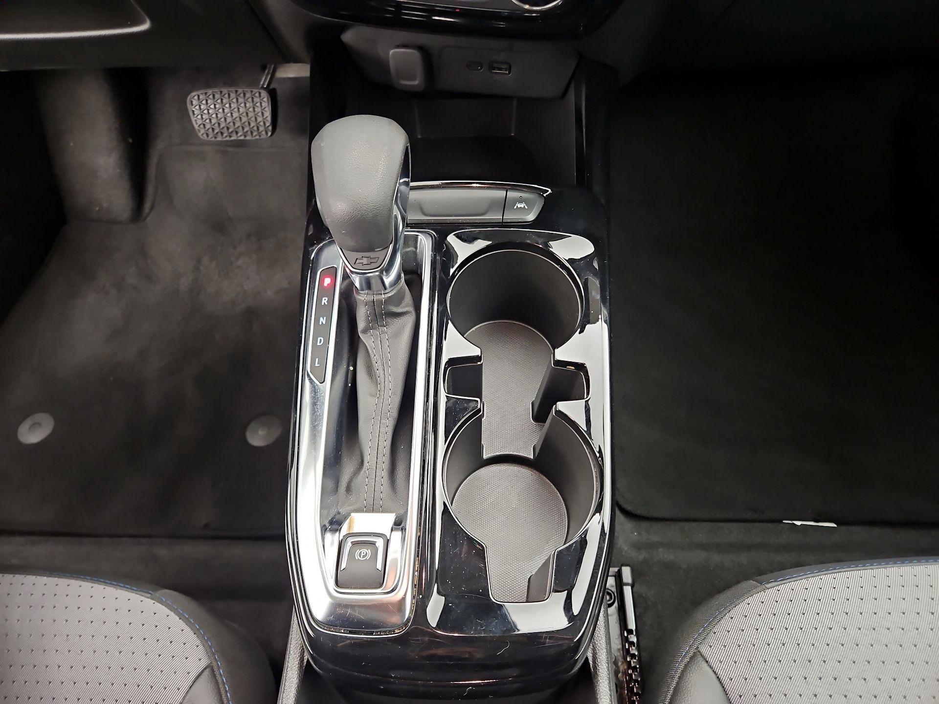 Thumbnail: 2025 Chevrolet Trax - 17