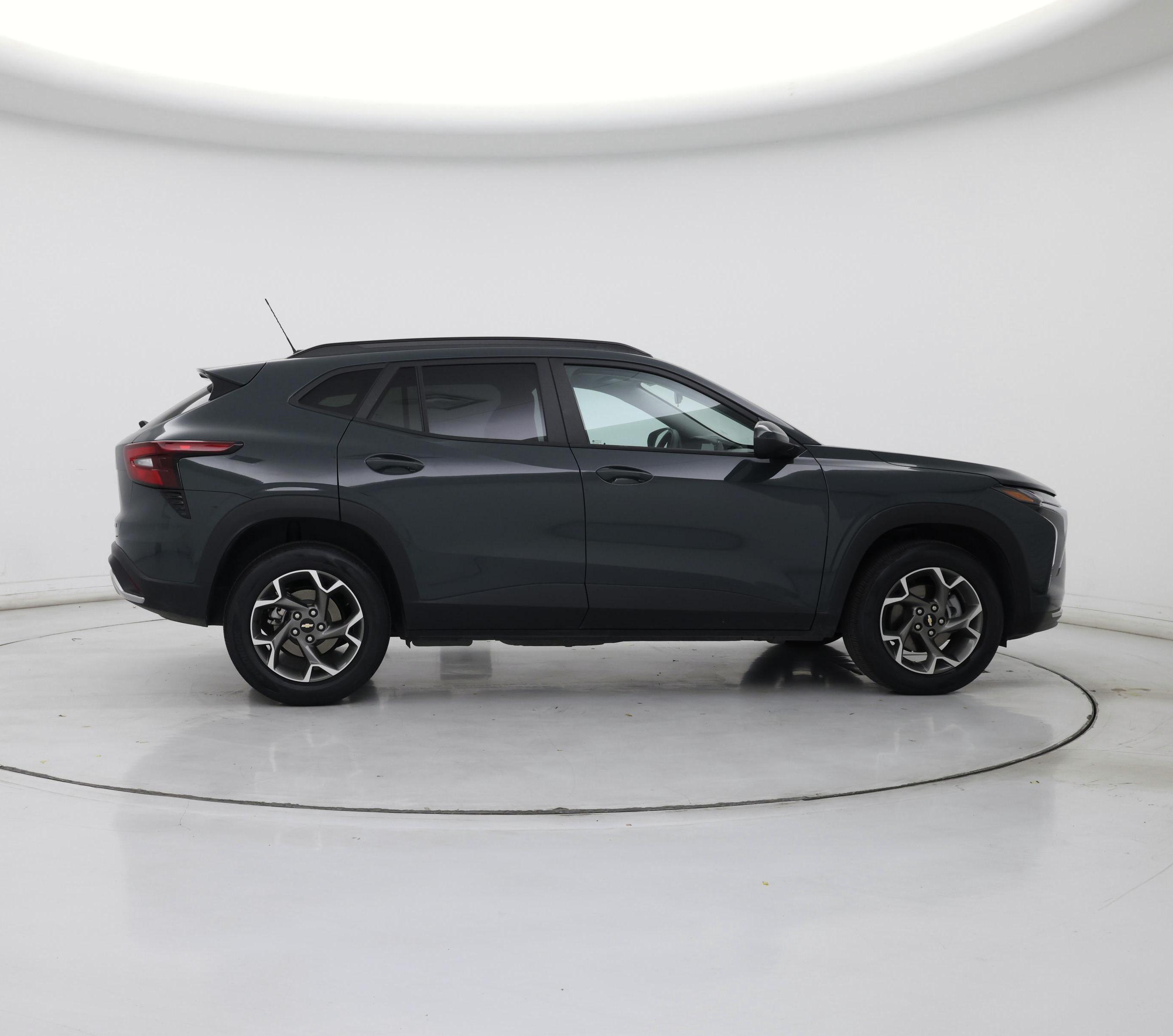 Thumbnail: 2025 Chevrolet Trax - 7