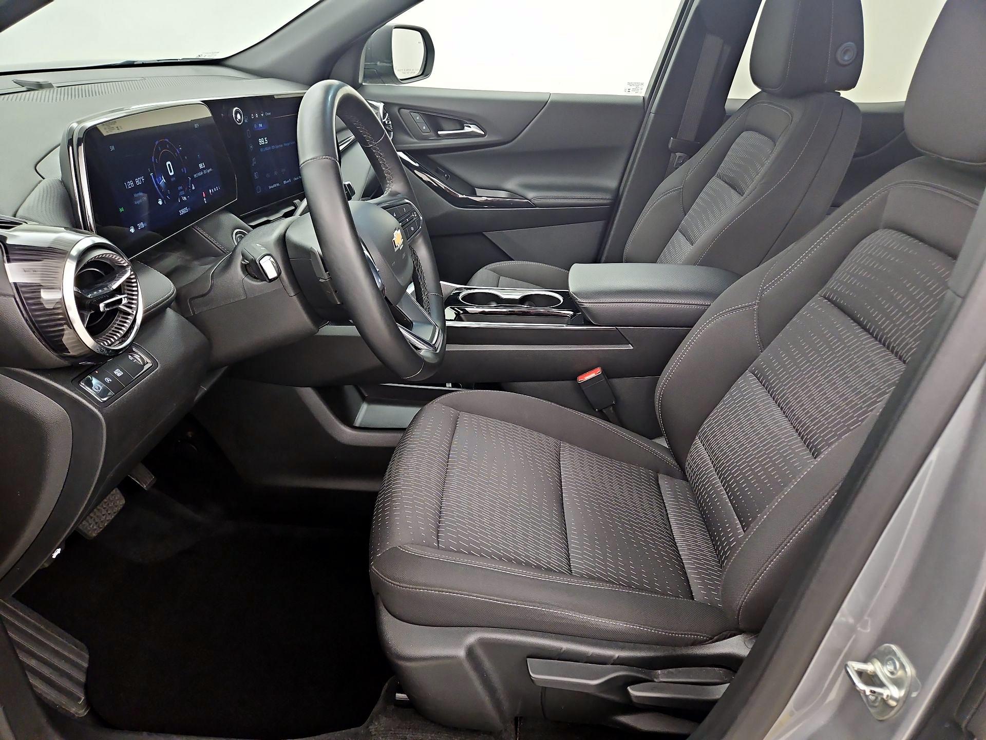 Thumbnail: 2025 Chevrolet Equinox - 11