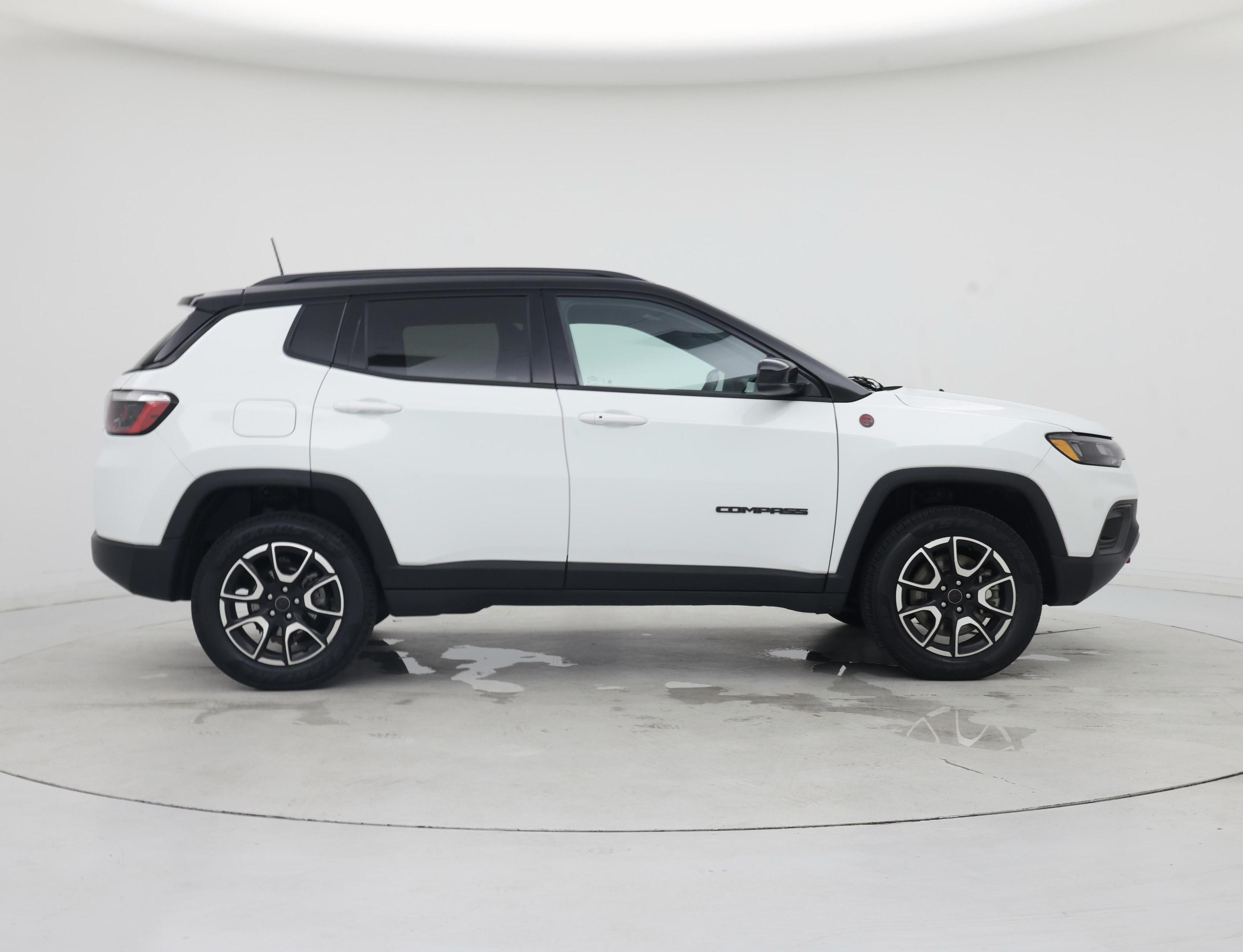 Thumbnail: 2025 Jeep Compass - 7