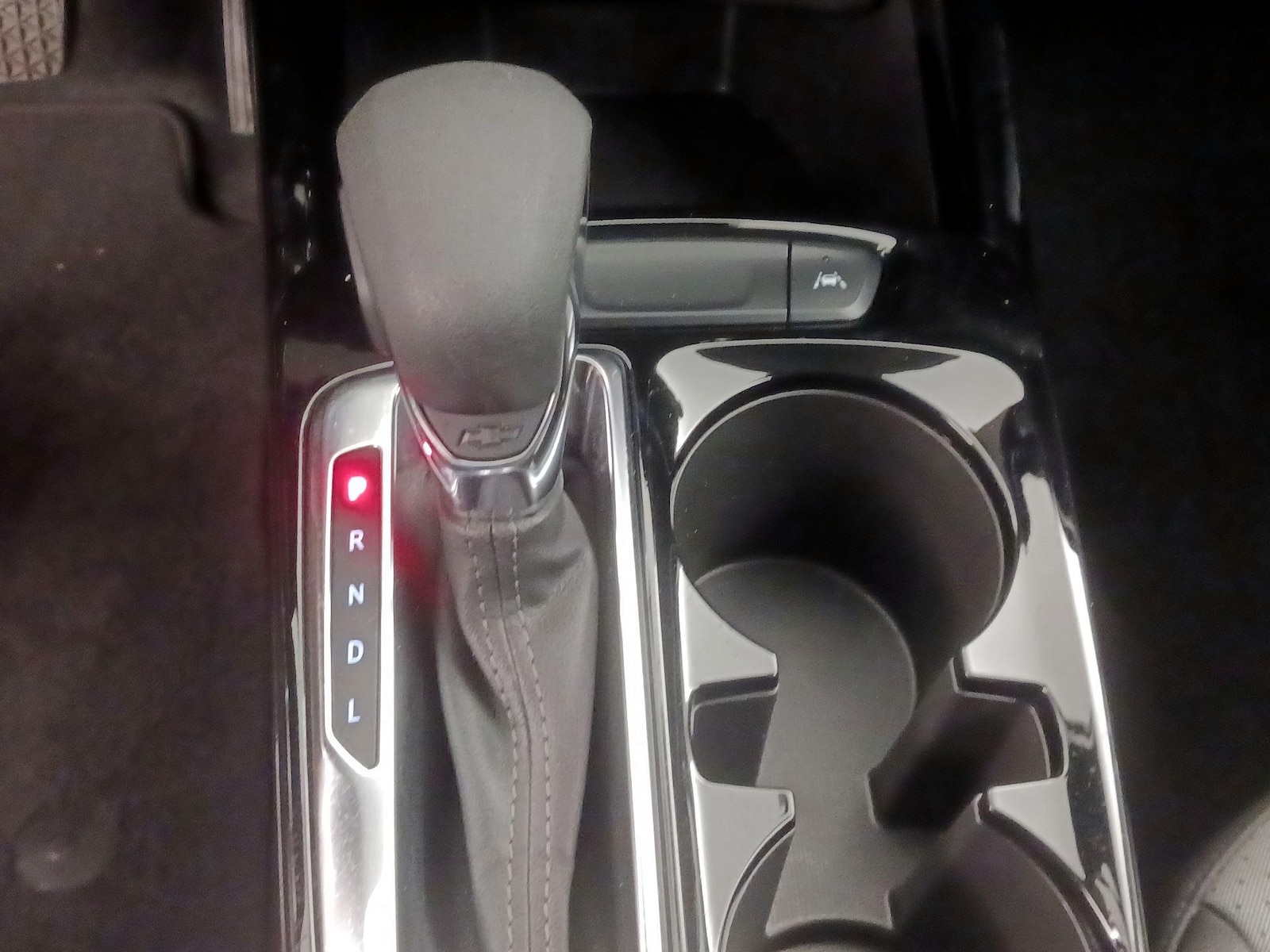 2025 Chevrolet Trax LT - Photo 18