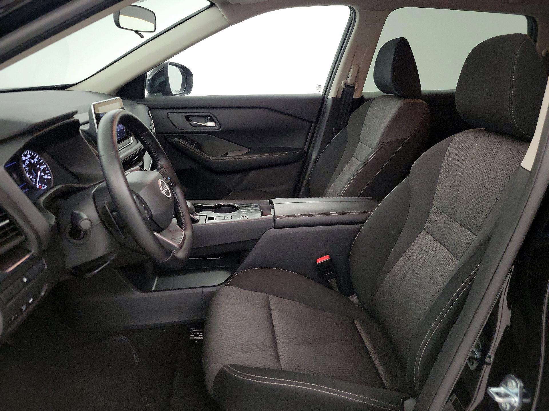 Thumbnail: 2025 Nissan Rogue - 11