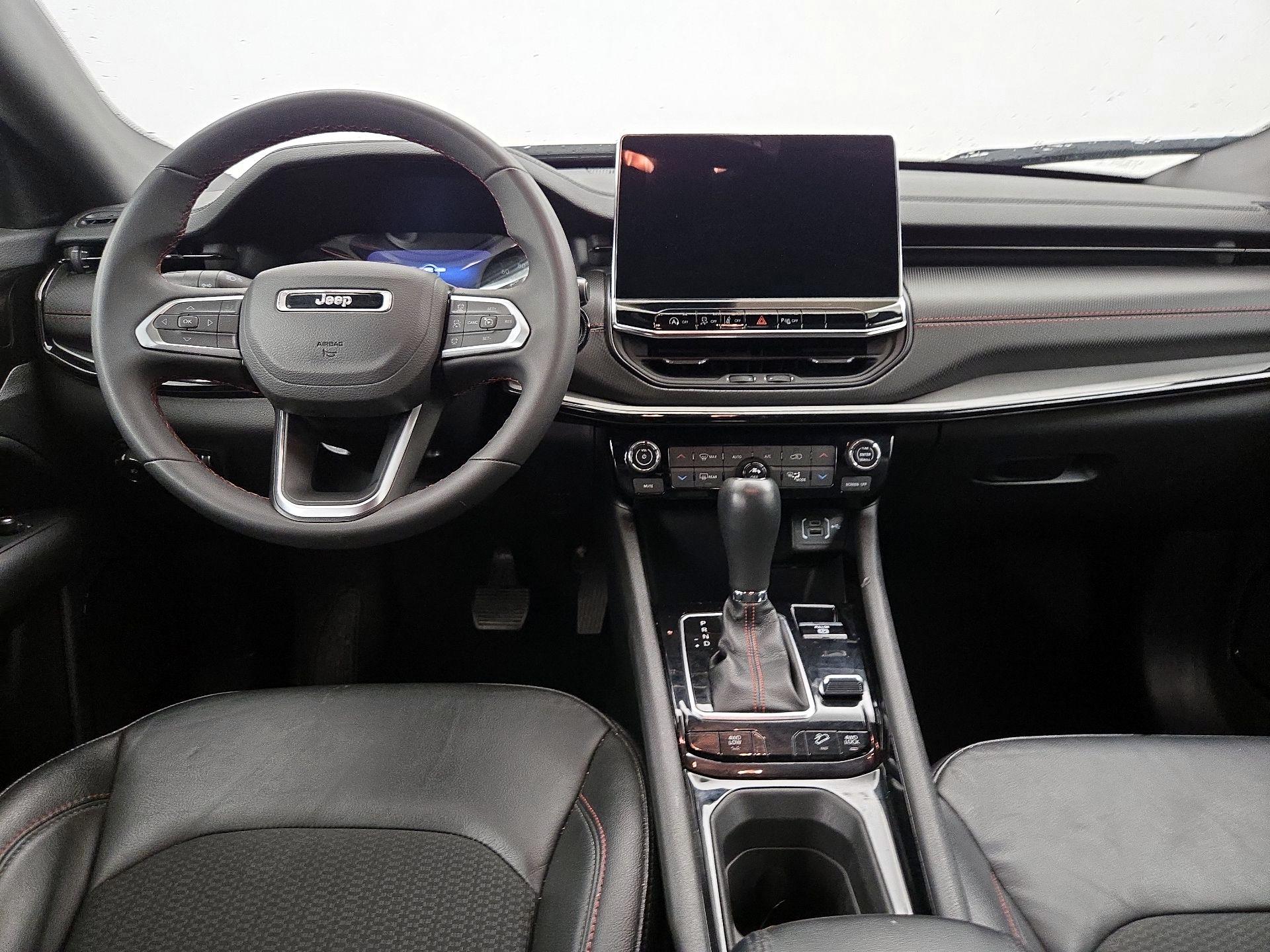 Thumbnail: 2025 Jeep Compass - 9