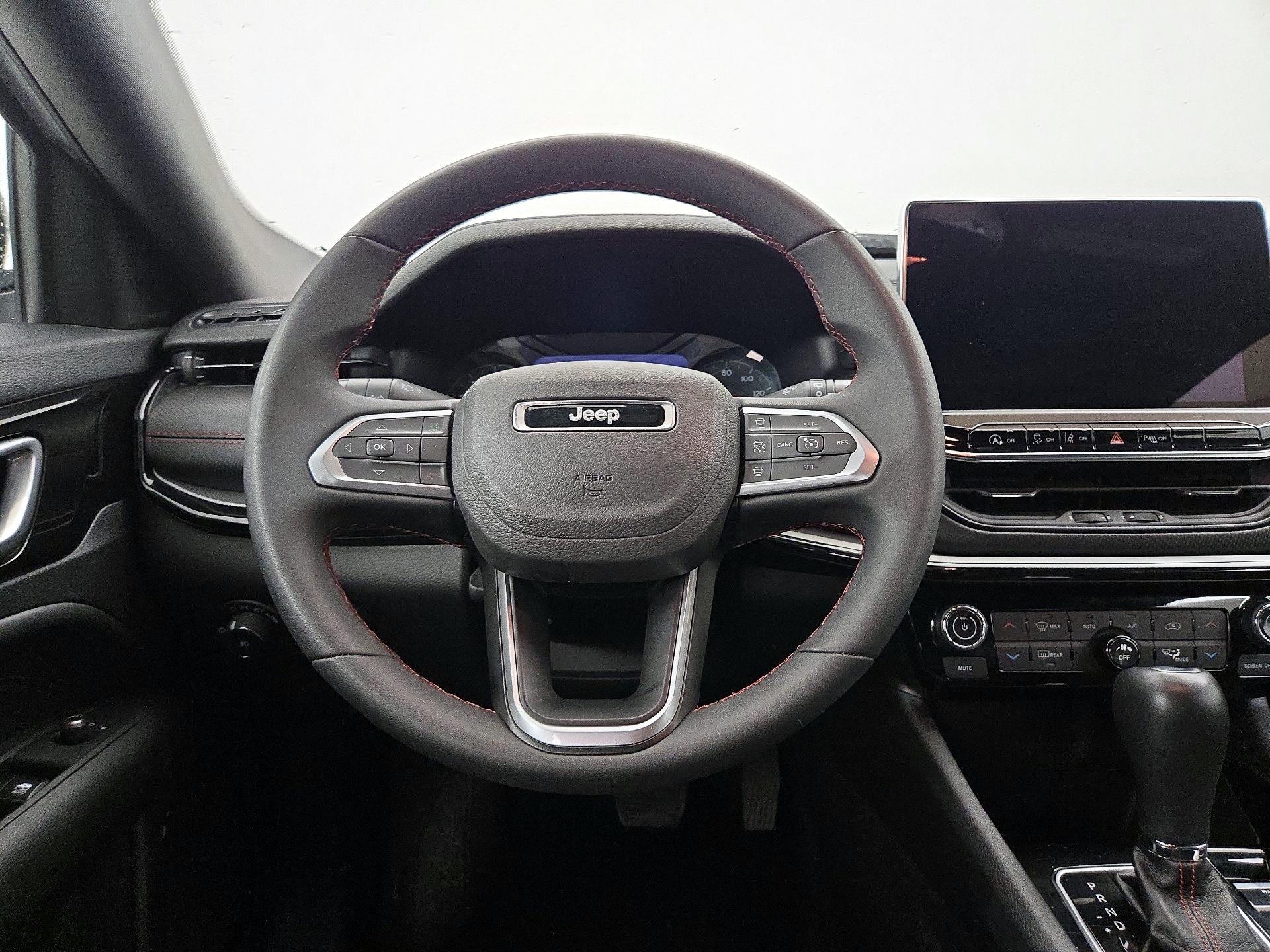 Thumbnail: 2025 Jeep Compass - 10