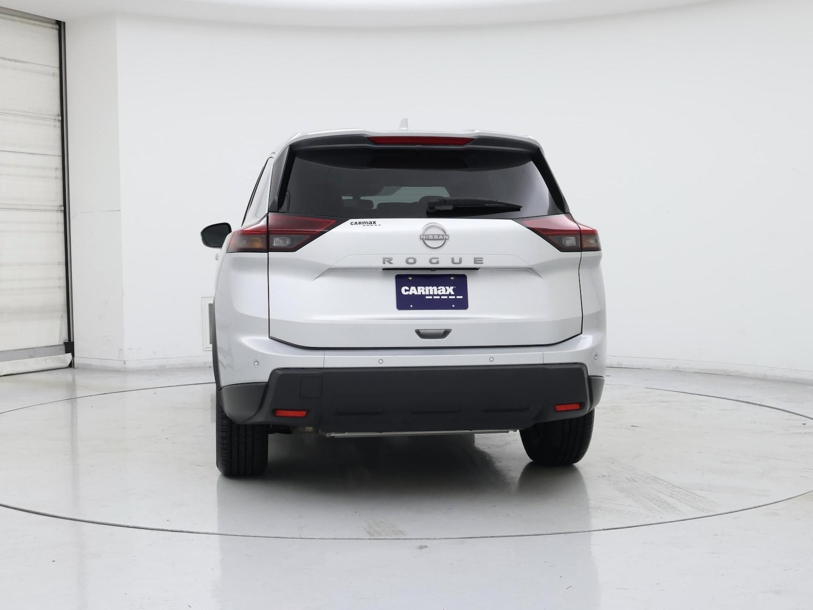 2025 Nissan Rogue SV - Photo 7