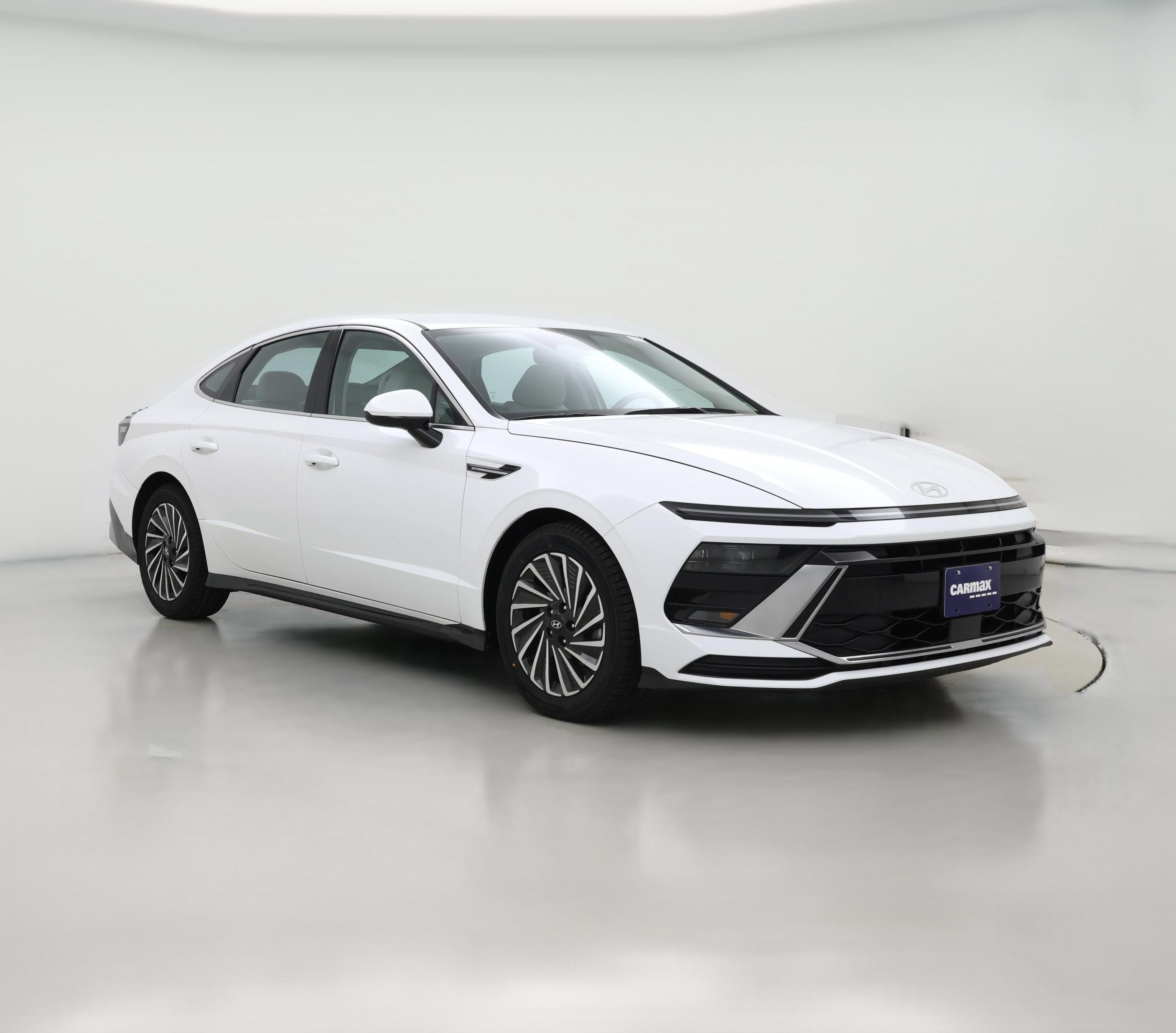 Thumbnail: 2025 Hyundai Sonata - 1
