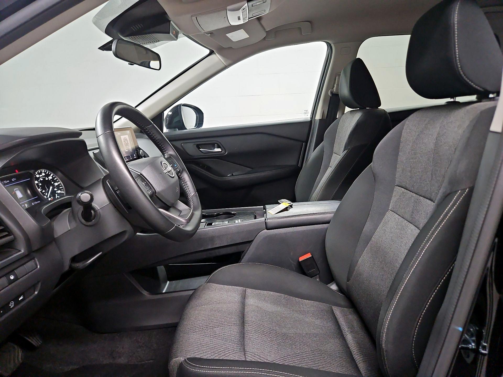 Thumbnail: 2025 Nissan Rogue - 11