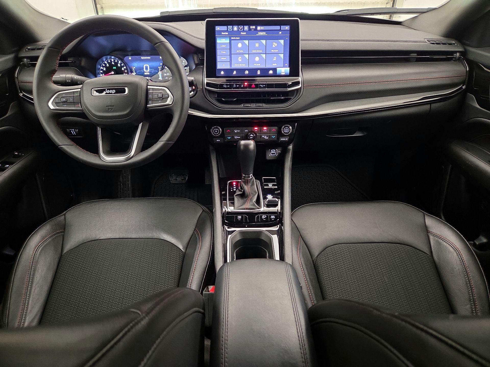 Thumbnail: 2025 Jeep Compass - 8