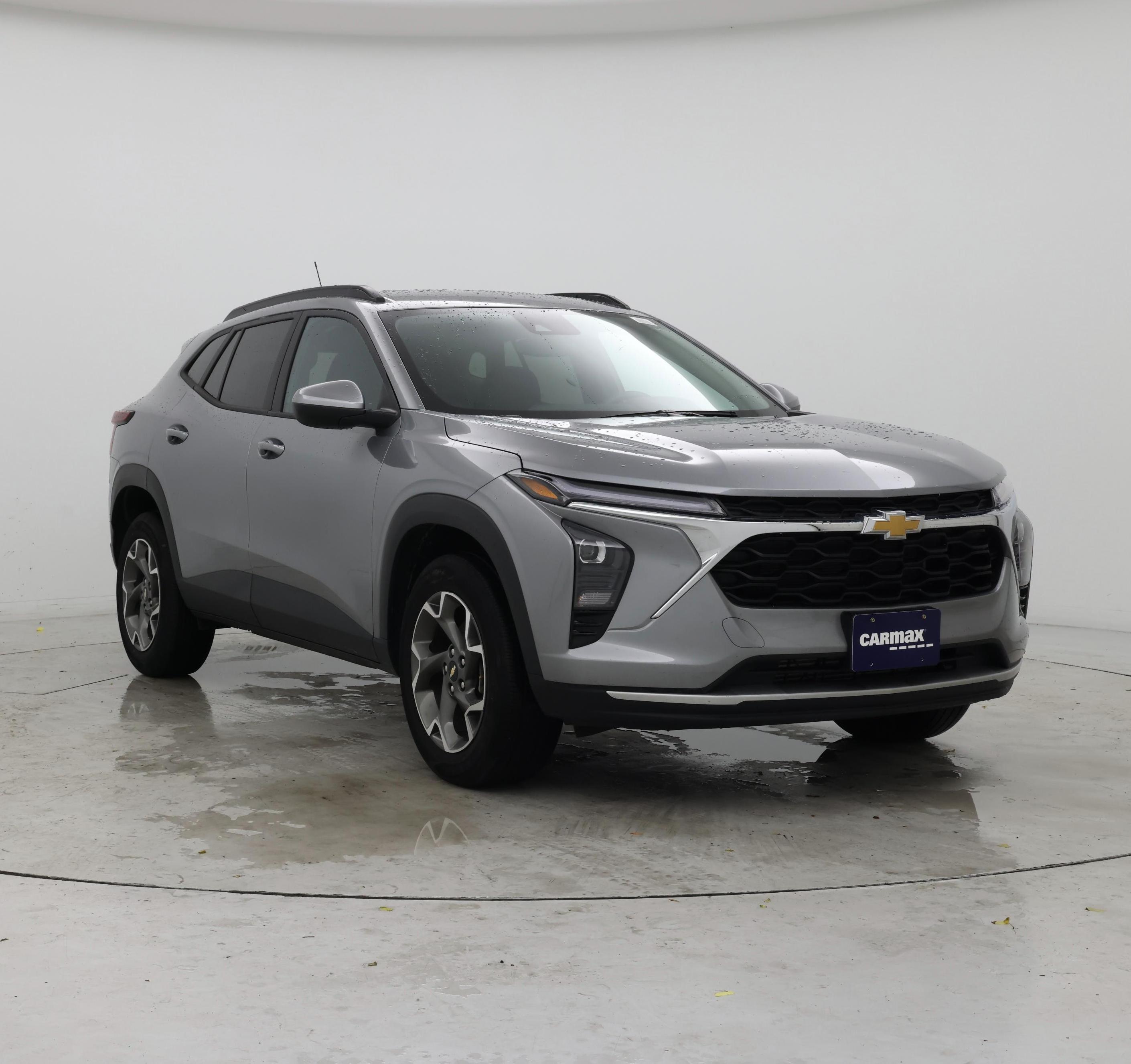 Silver 2025 Chevrolet Trax SUV / Crossover Front-Wheel Drive Automatic