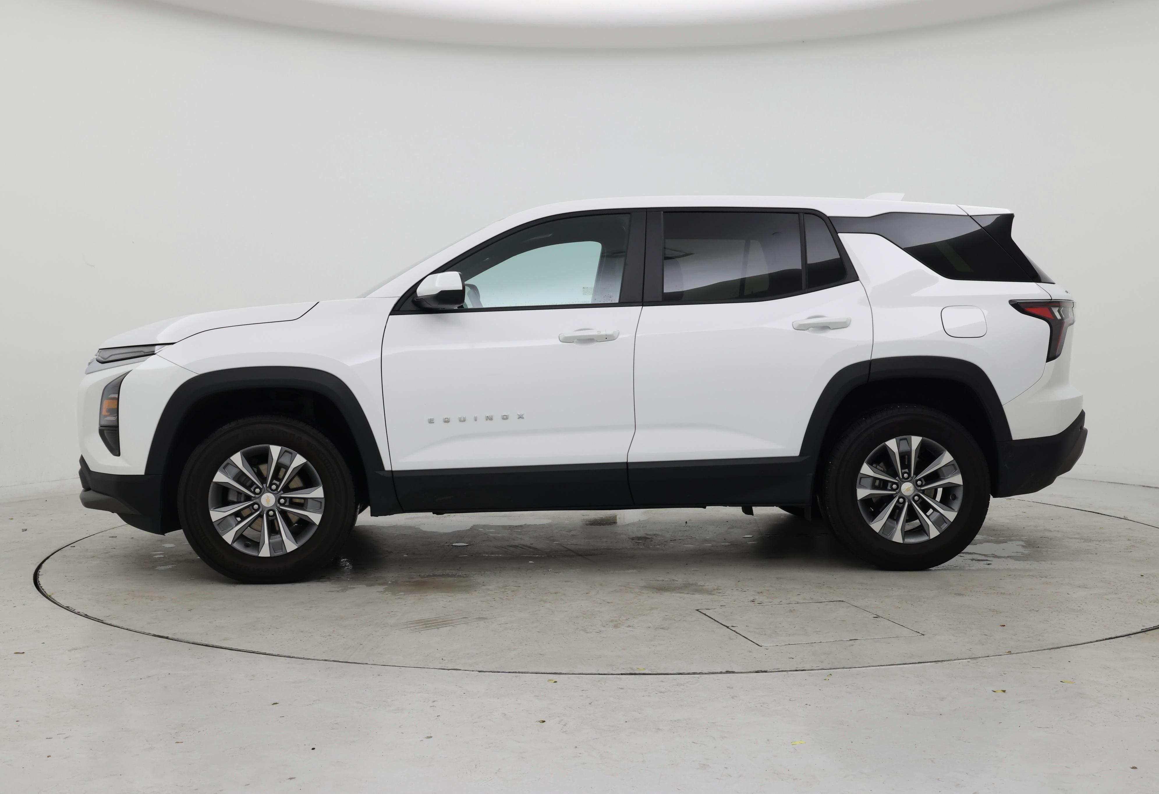 Thumbnail: 2025 Chevrolet Equinox - 3