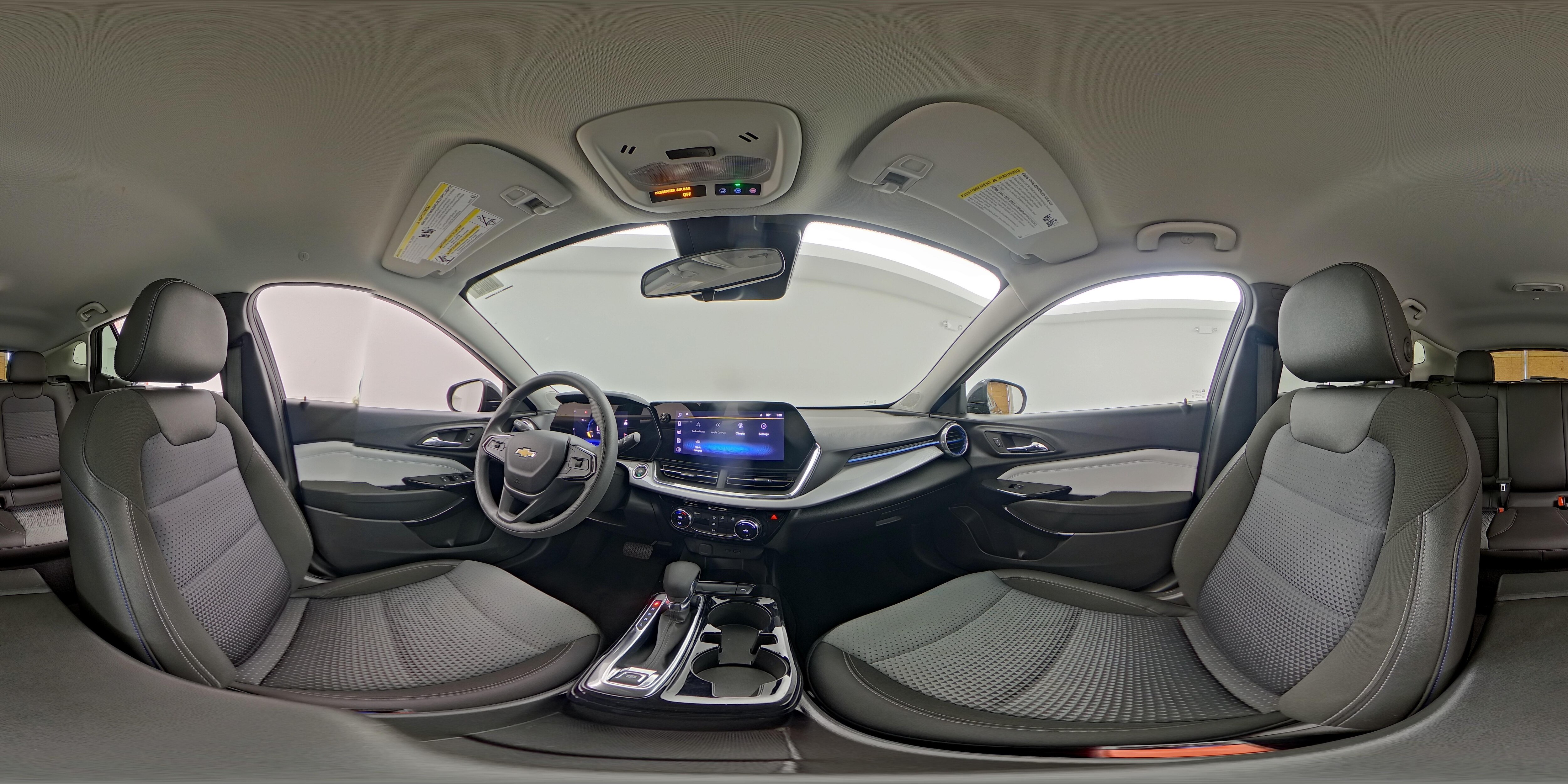2025 Chevrolet Trax LT - Photo 24