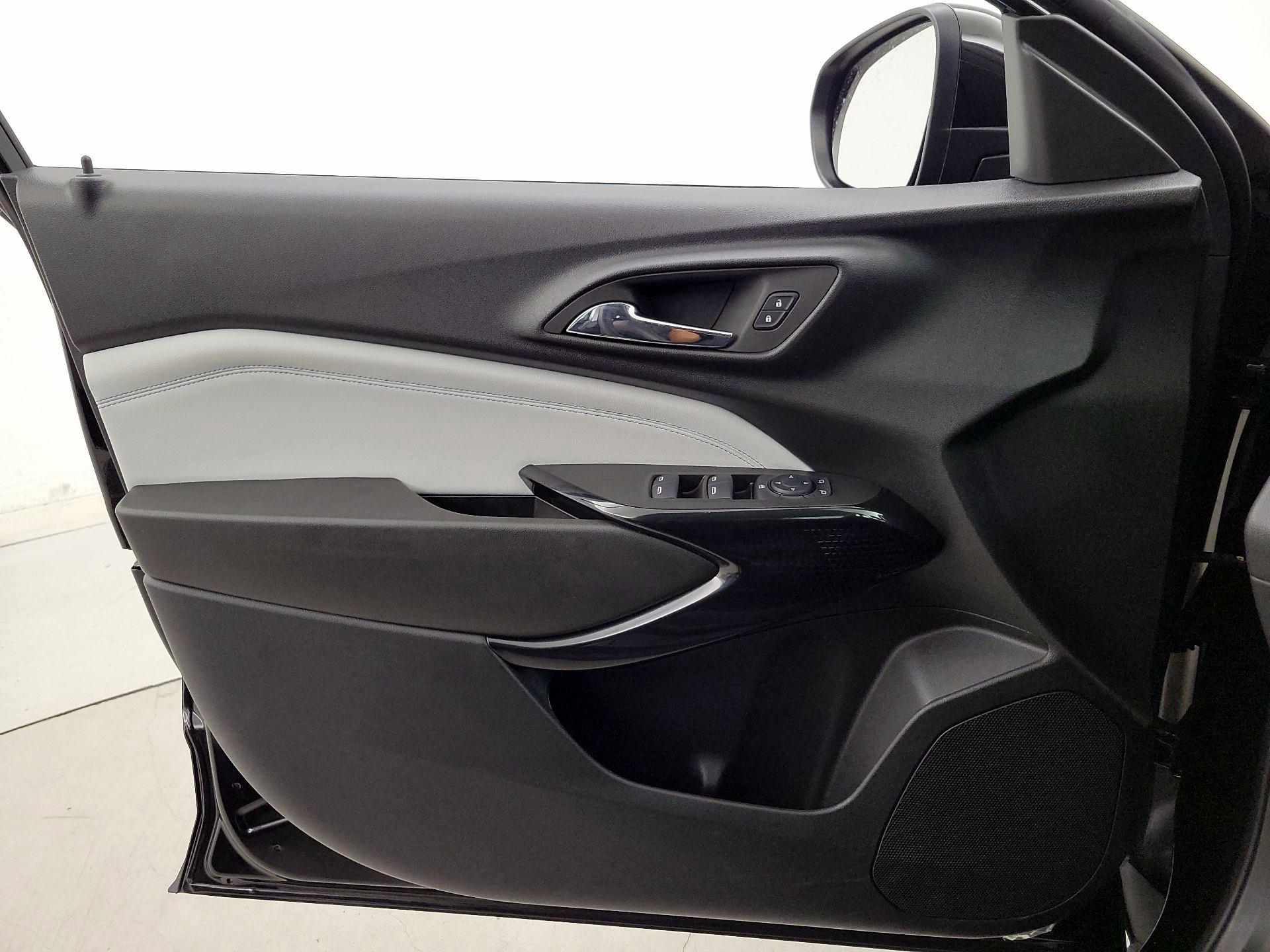 Thumbnail: 2025 Chevrolet Trax - 12
