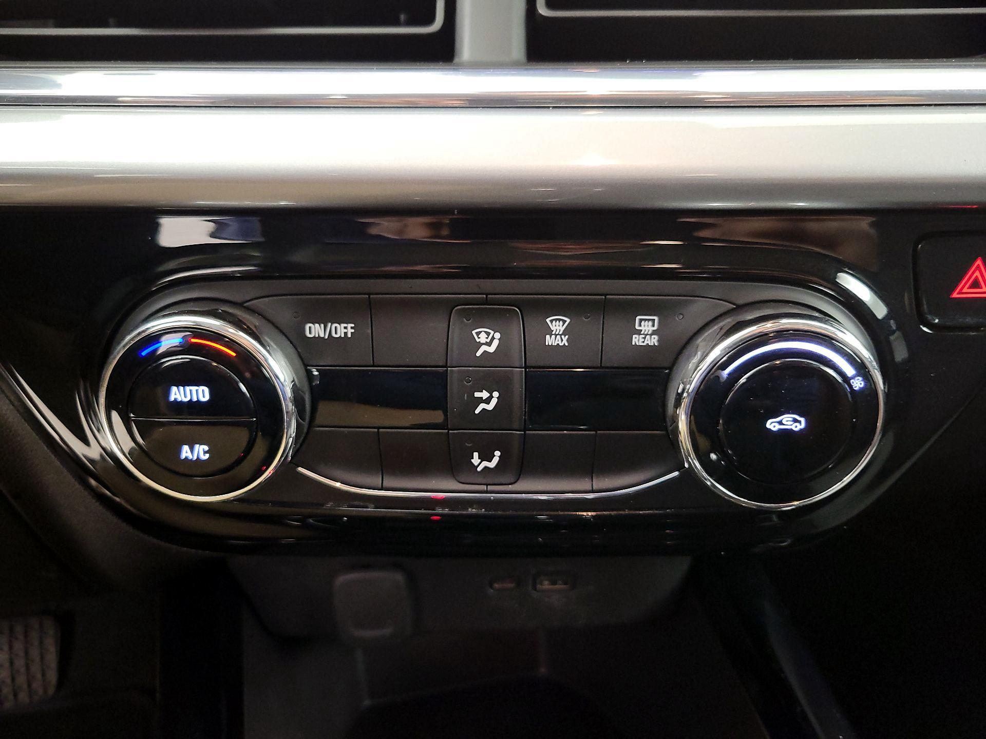 Thumbnail: 2025 Chevrolet Trax - 16