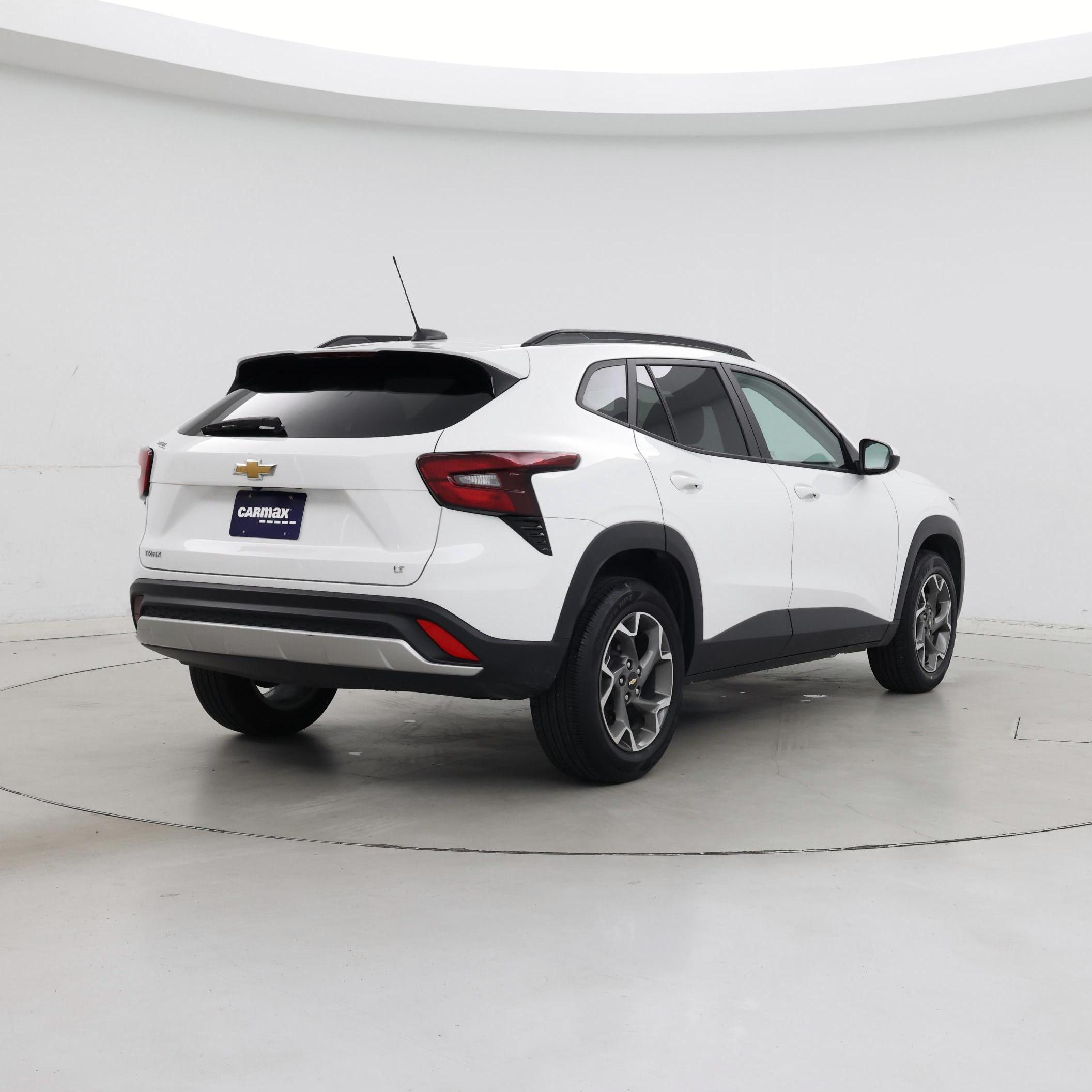 Thumbnail: 2025 Chevrolet Trax - 8