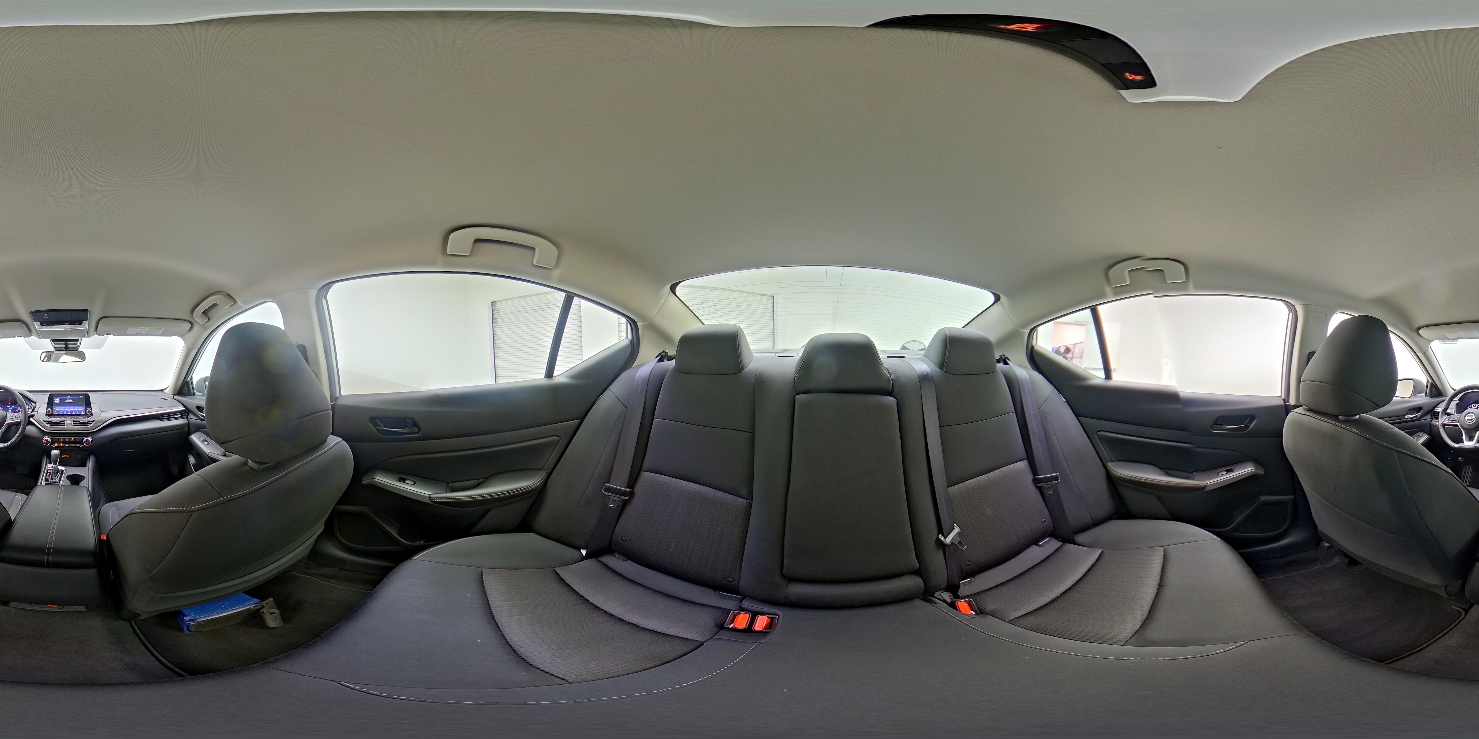 2025 Nissan Altima SV - Photo 25