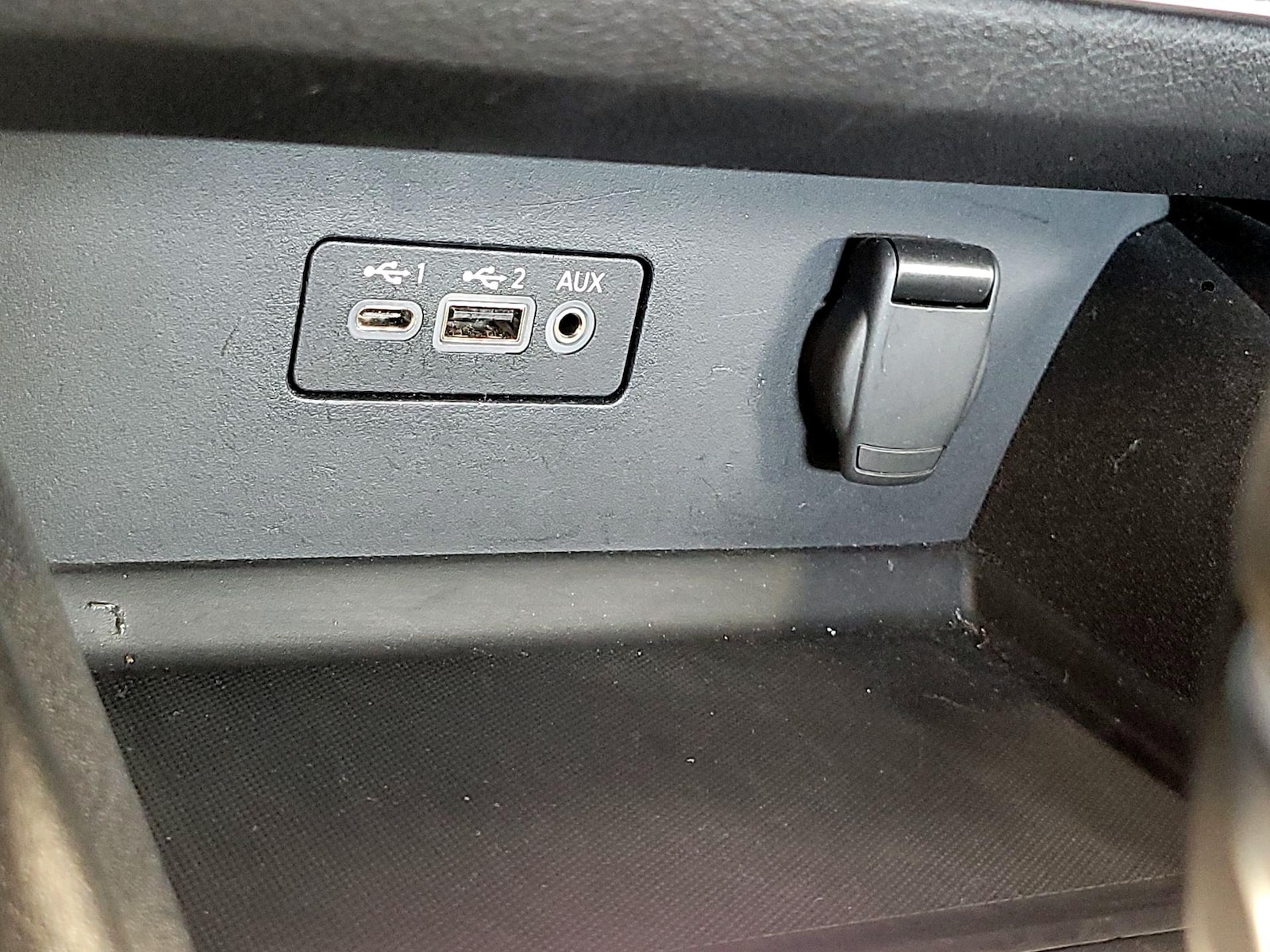 2025 Nissan Altima SV - Photo 19