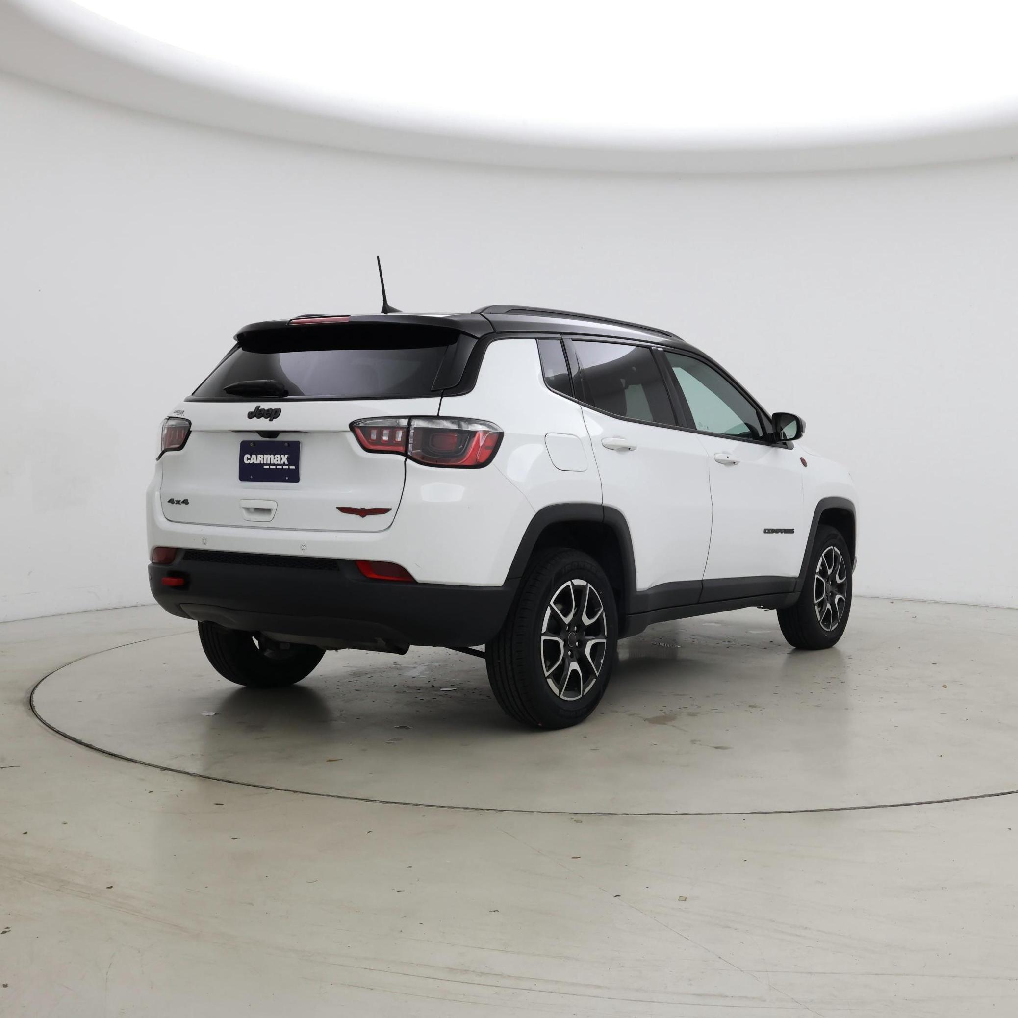Thumbnail: 2025 Jeep Compass - 8