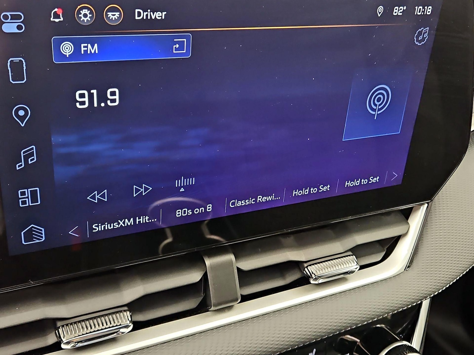 2025 Chevrolet Equinox LT - Photo 17