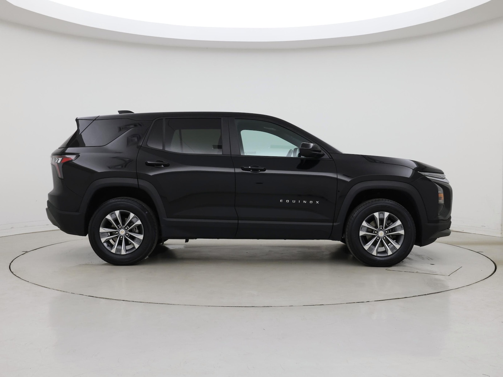 2025 Chevrolet Equinox LT - Photo 8
