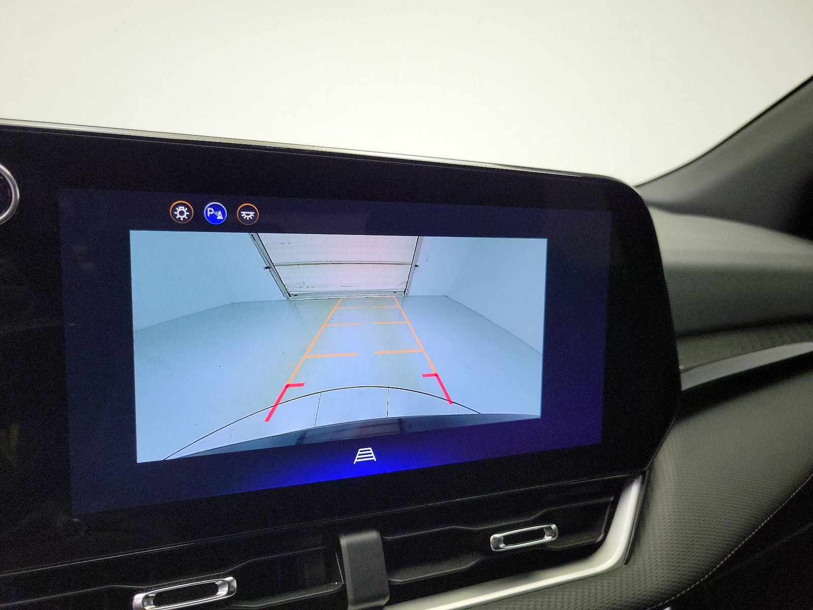 2025 Chevrolet Equinox LT - Photo 16