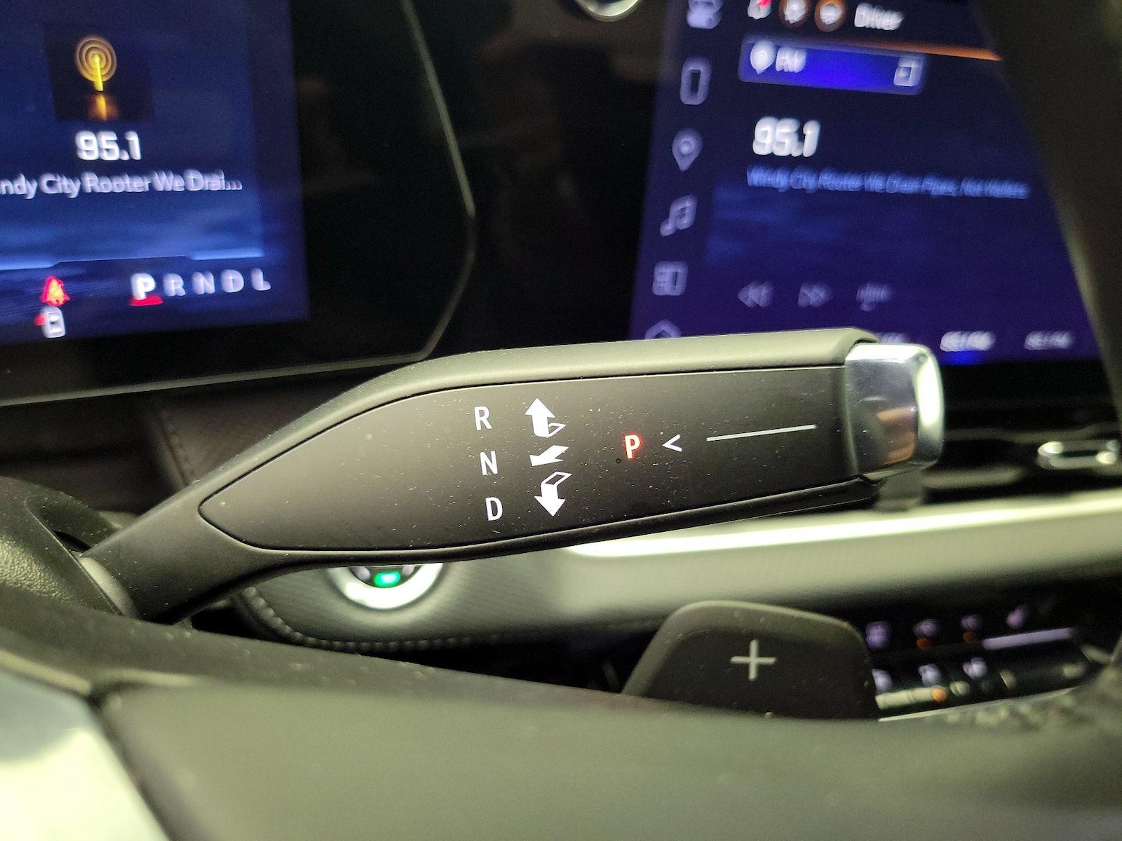 2025 Chevrolet Equinox LT - Photo 19