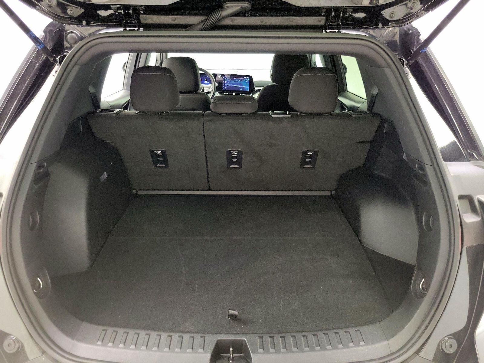 2025 Chevrolet Equinox LT - Photo 22