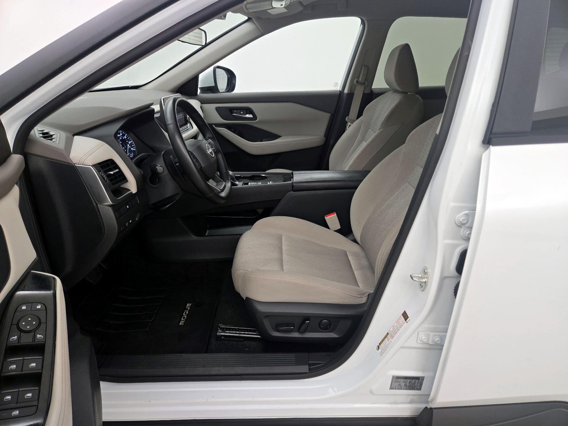 Thumbnail: 2025 Nissan Rogue - 11