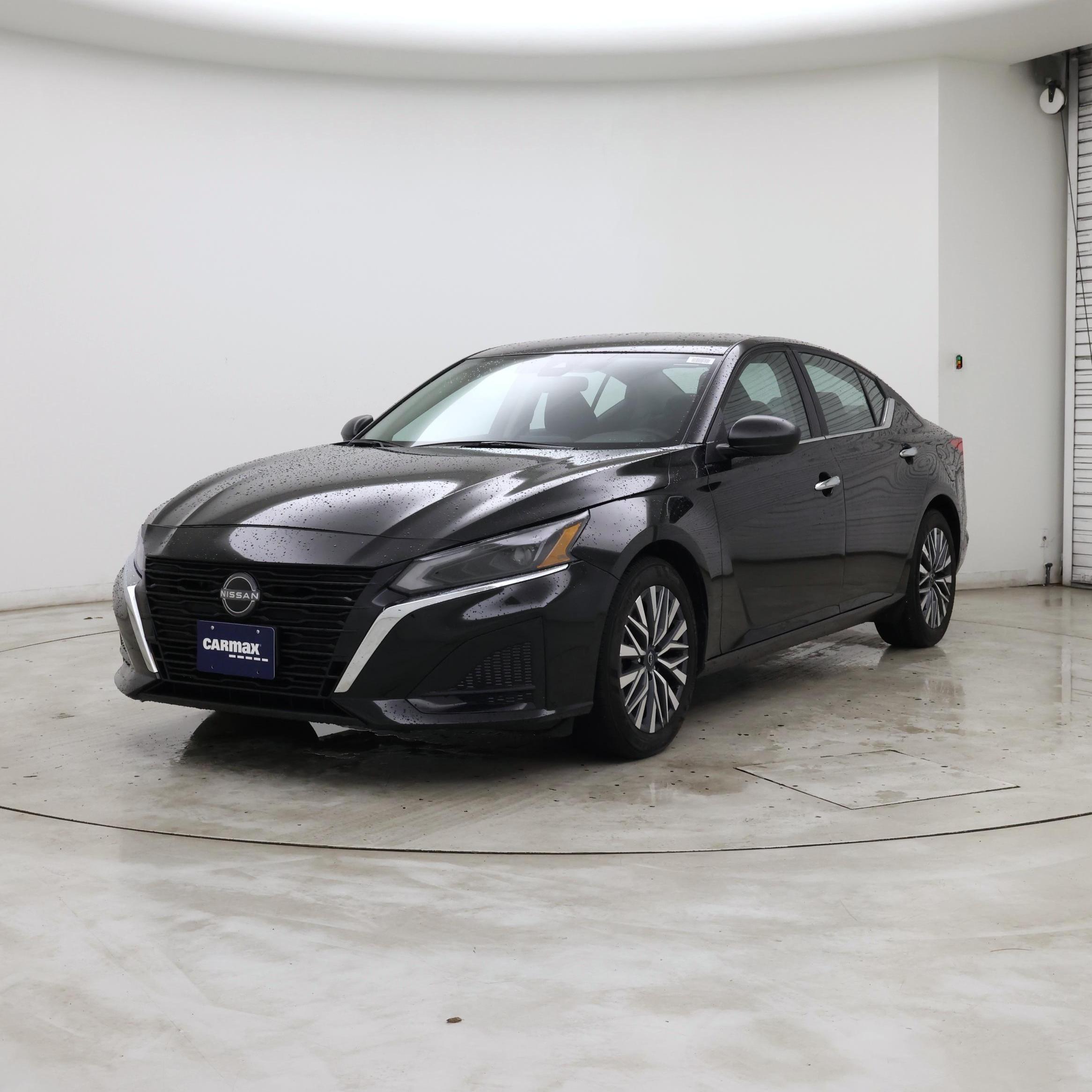 Thumbnail: 2025 Nissan Altima - 4