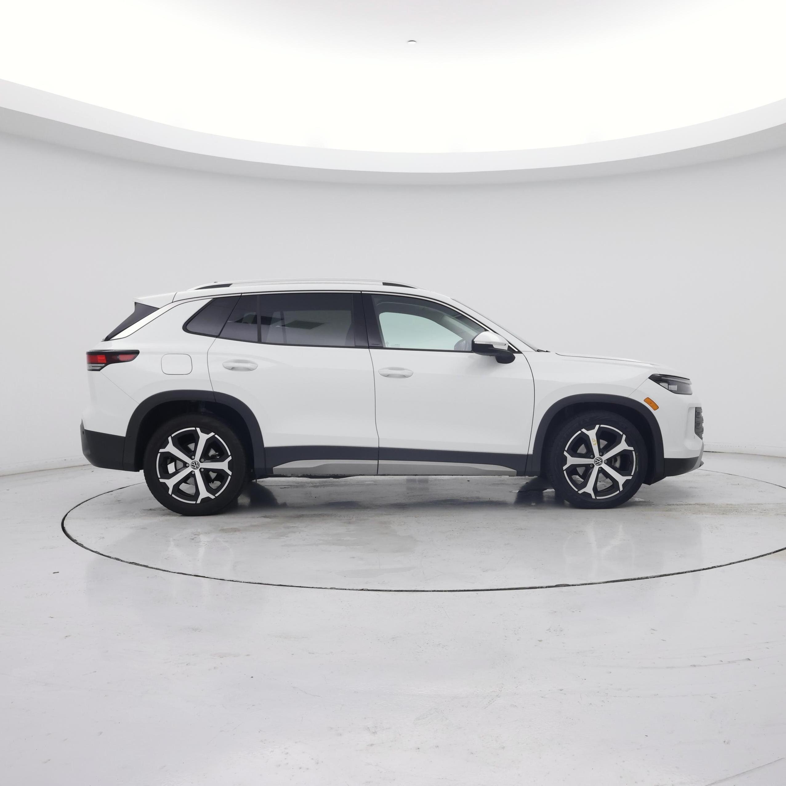 Thumbnail: 2026 Volkswagen Tiguan - 7
