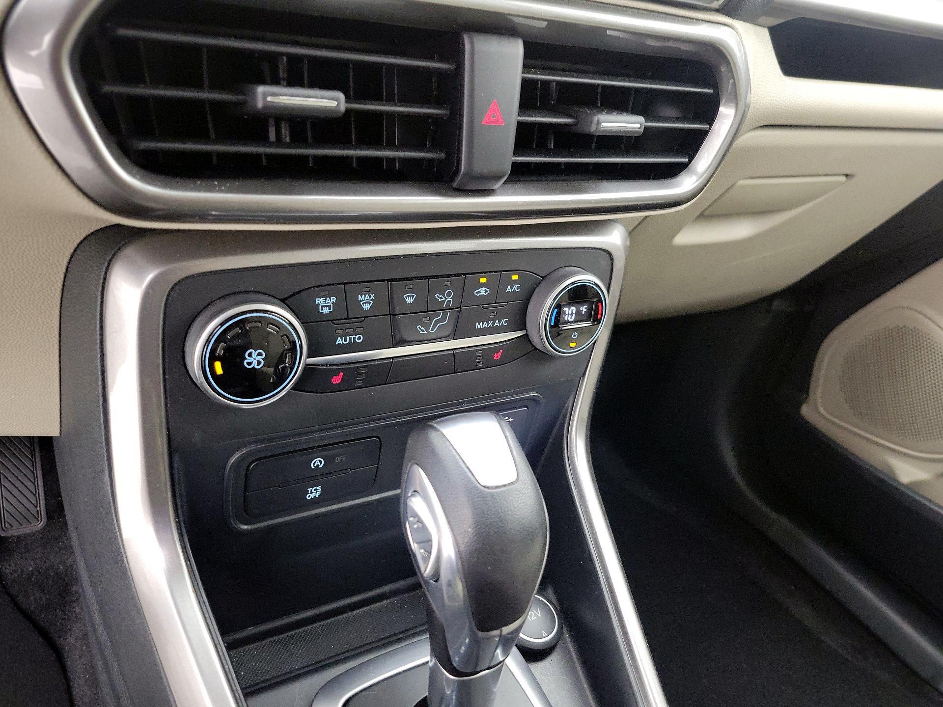 Thumbnail: 2021 Ford EcoSport - 16