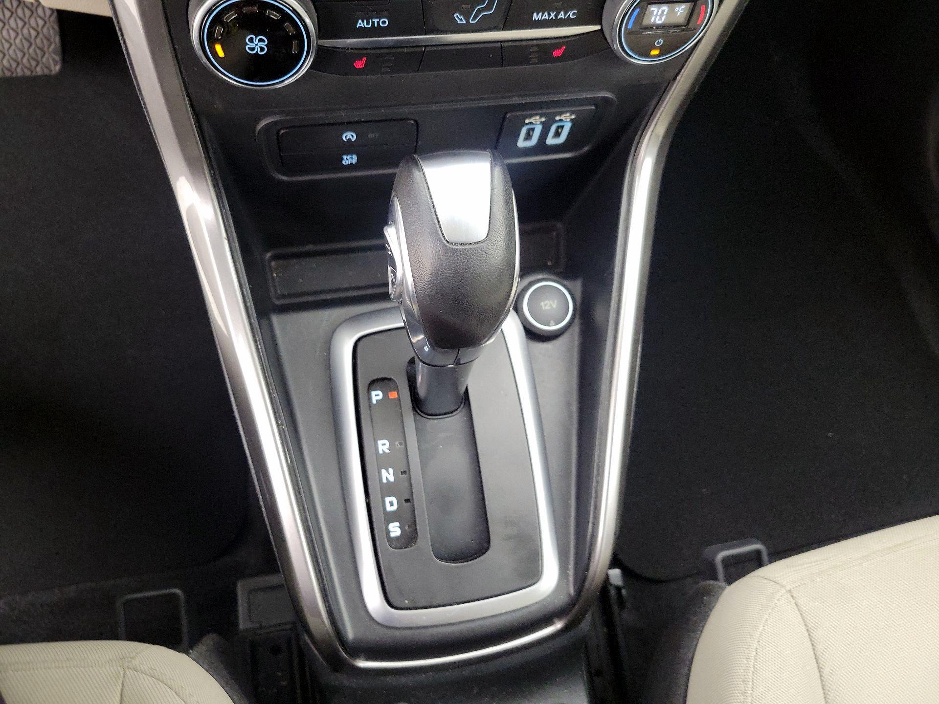 Thumbnail: 2021 Ford EcoSport - 17