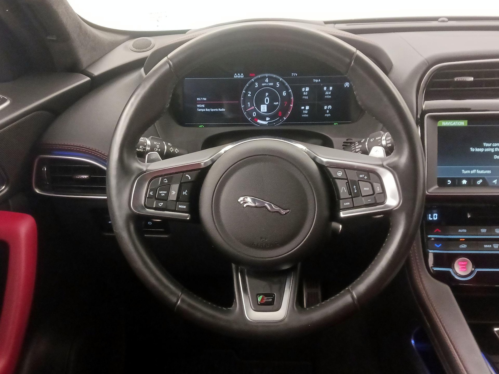 2020 Jaguar F-Pace S - Photo 11