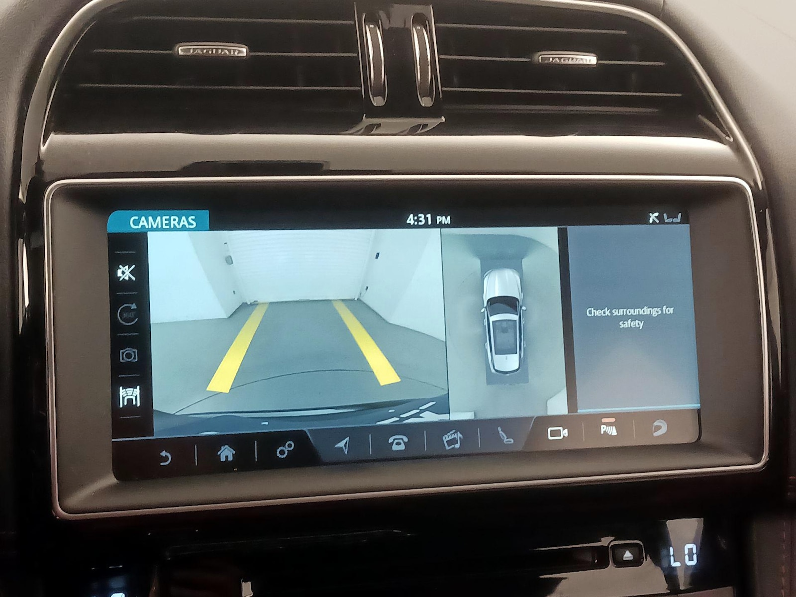 2020 Jaguar F-Pace S - Photo 16