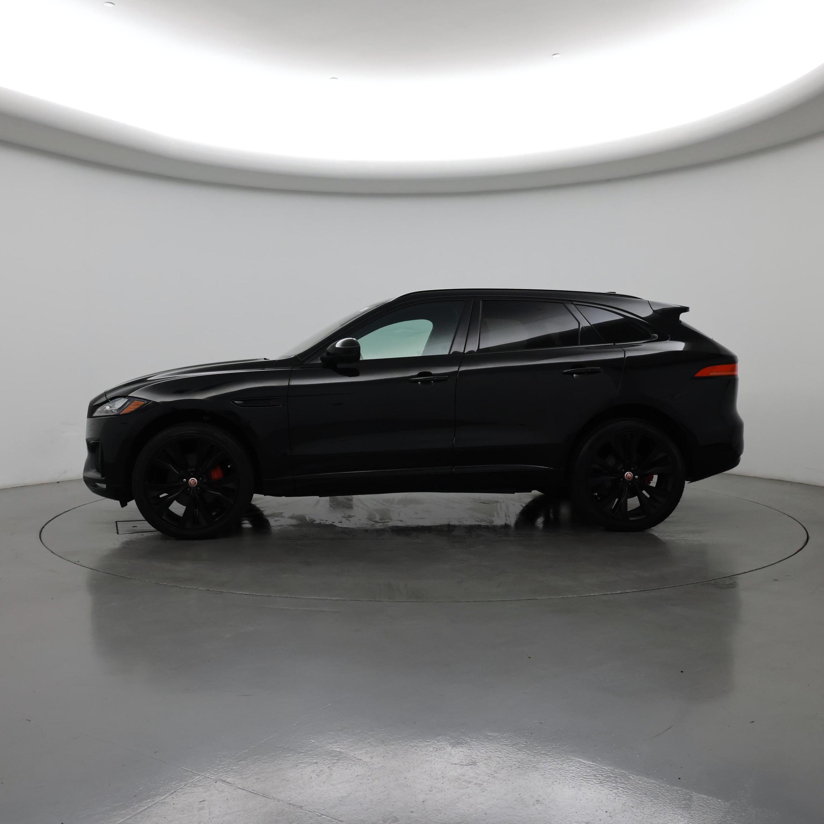 Thumbnail: 2020 Jaguar F-Pace - 3