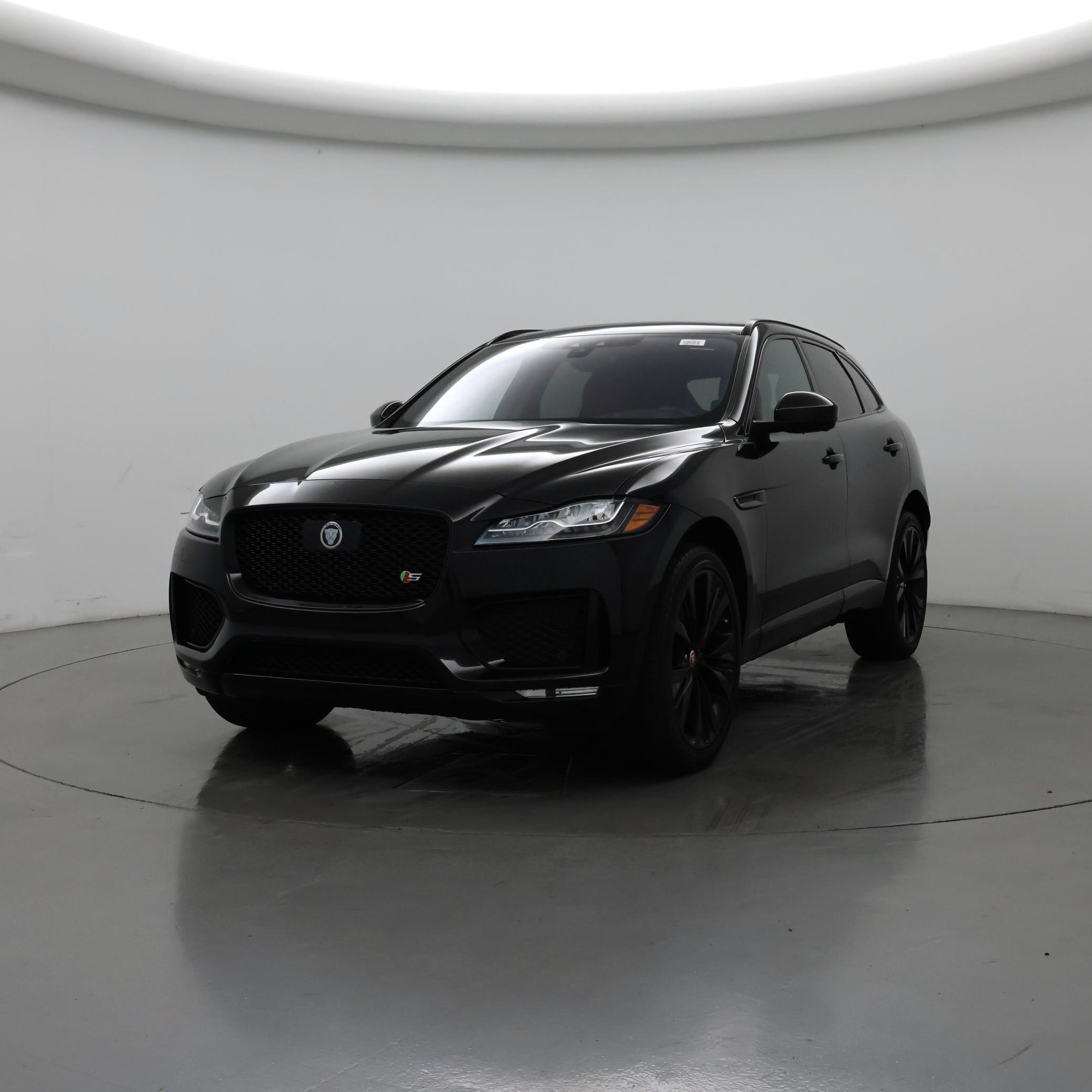 Thumbnail: 2020 Jaguar F-Pace - 4