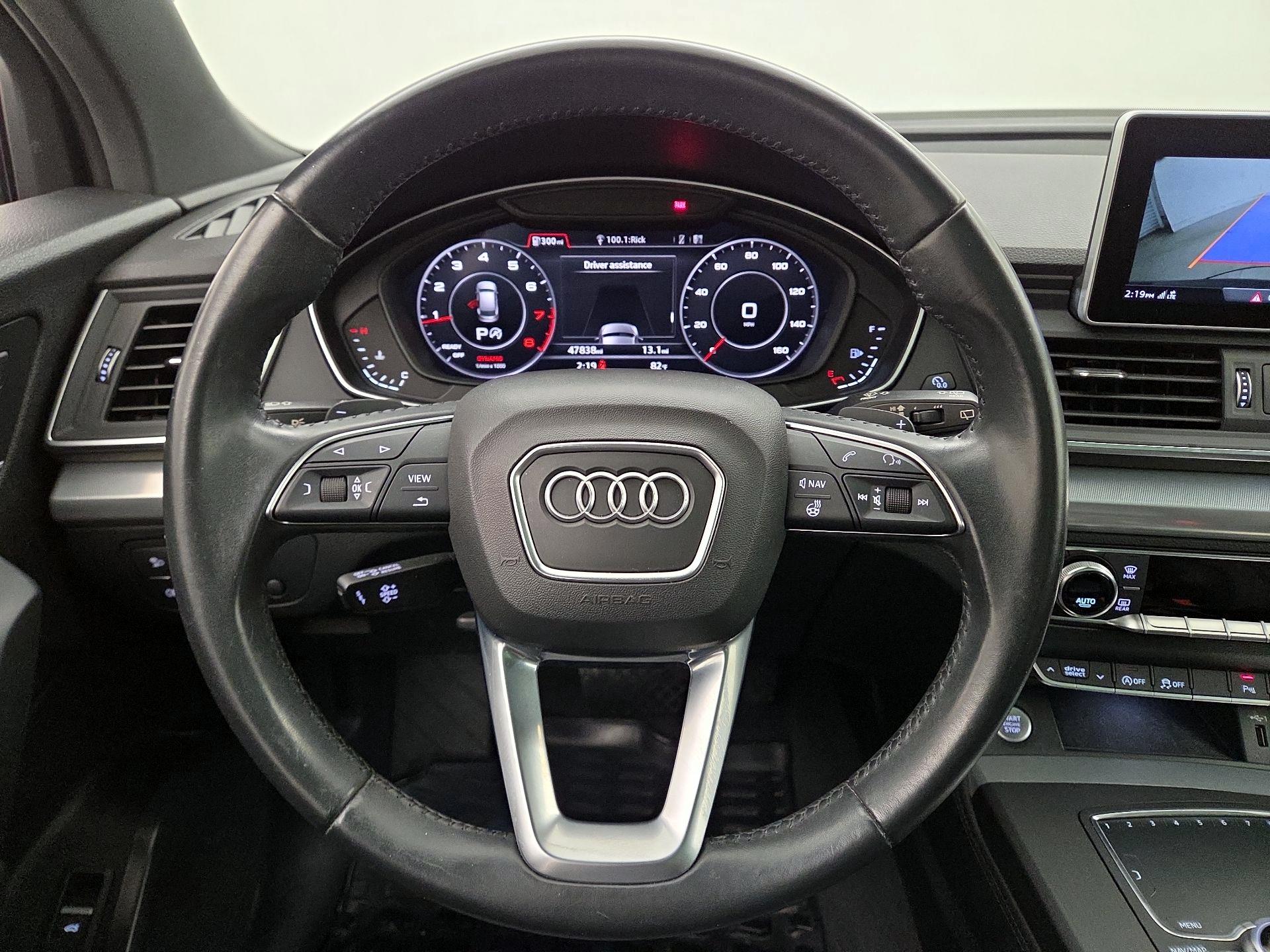 Thumbnail: 2020 Audi Q5 - 10