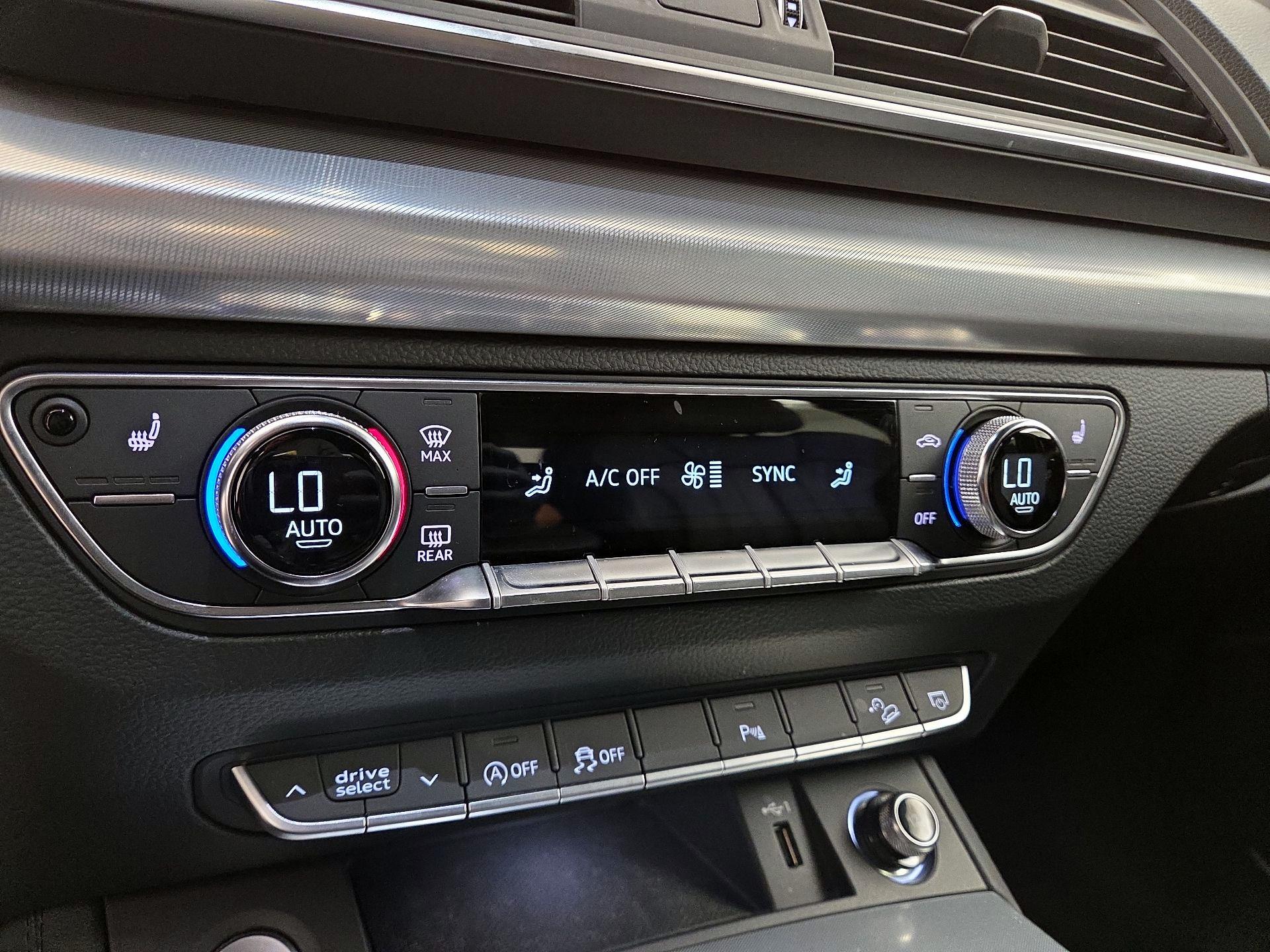 Thumbnail: 2020 Audi Q5 - 16