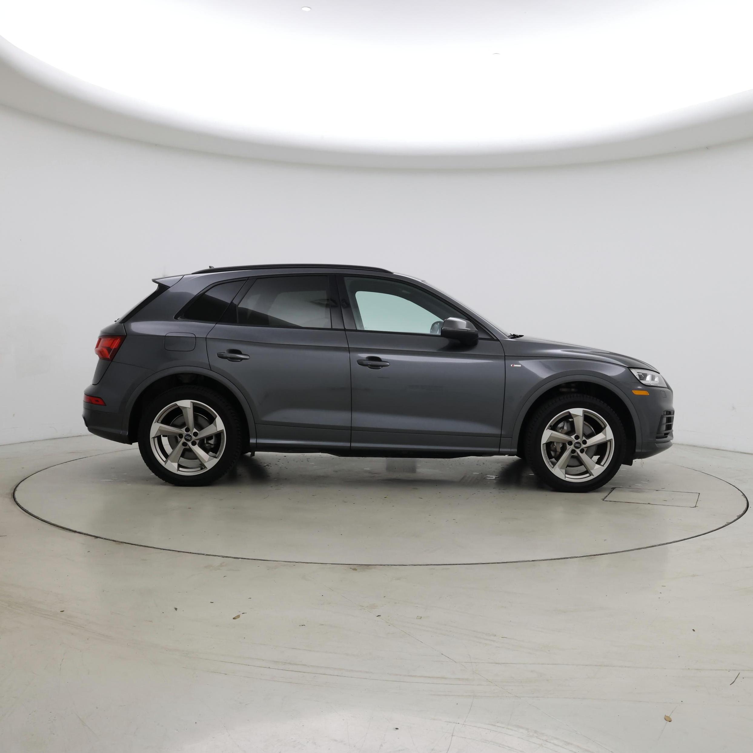 Thumbnail: 2020 Audi Q5 - 7