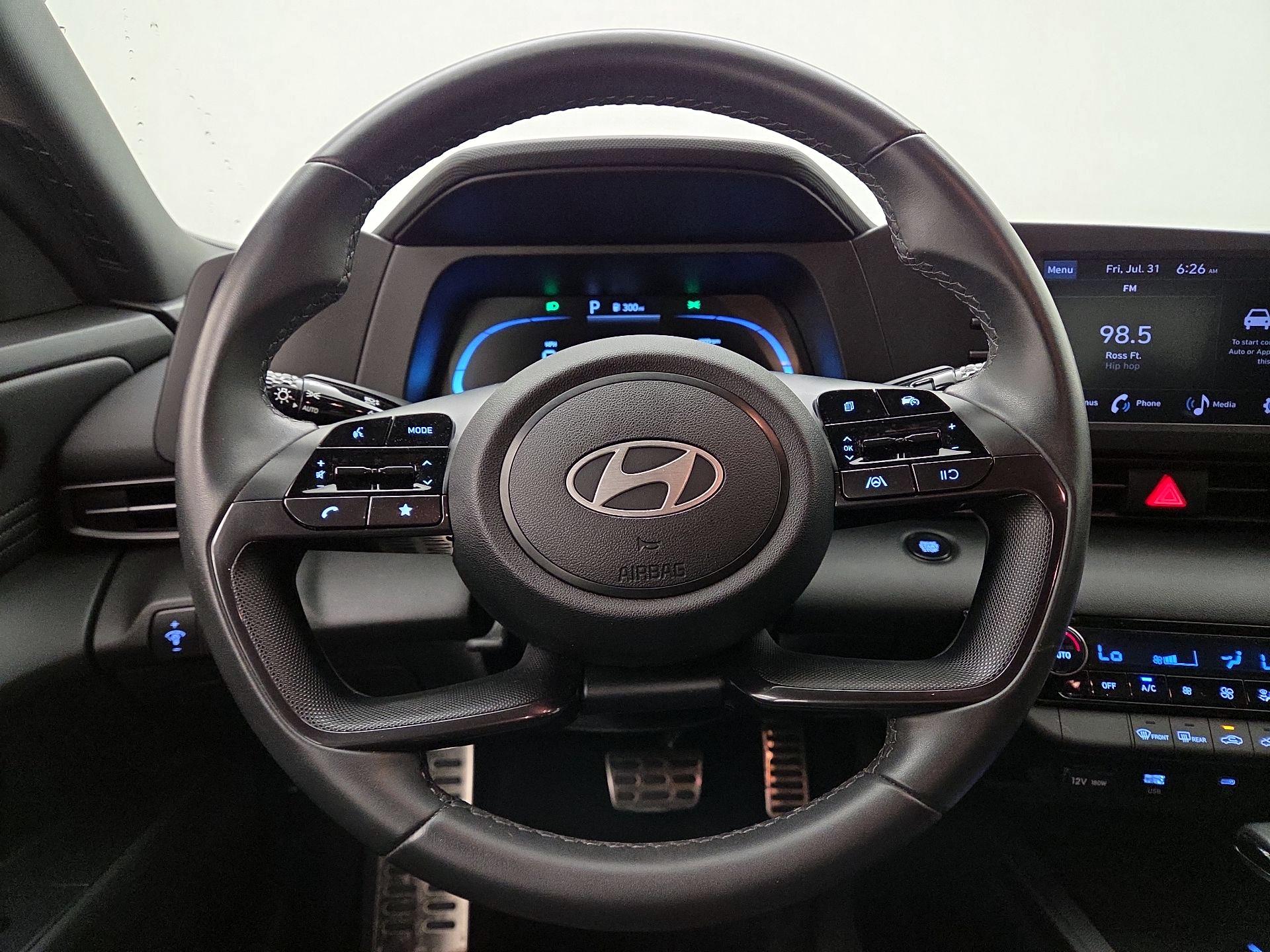Thumbnail: 2025 Hyundai Elantra - 10